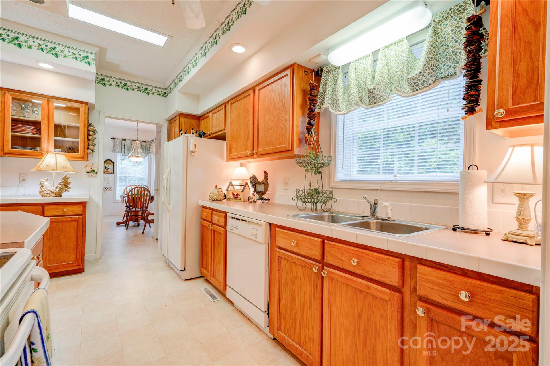 2606 Greenville Highway - Photo 7