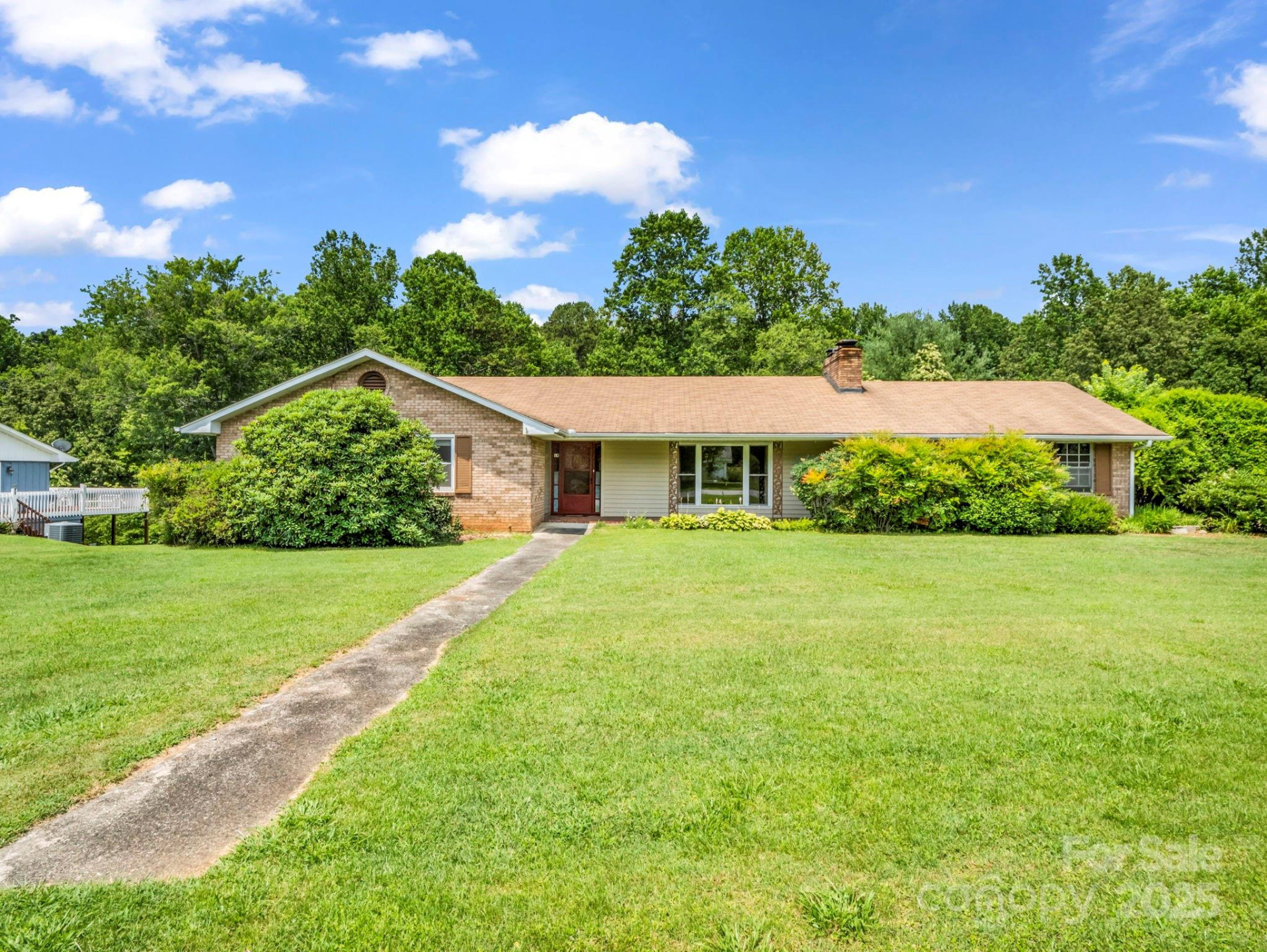 14 Monte Vista Place