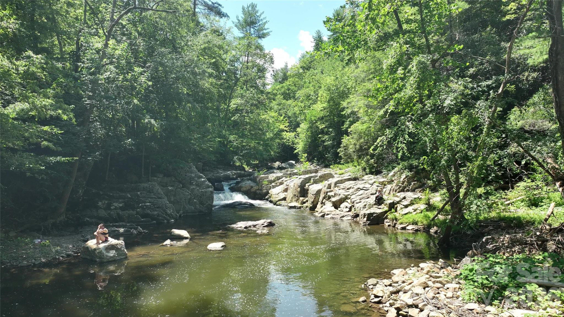 257 Henderson Drive - Photo 9