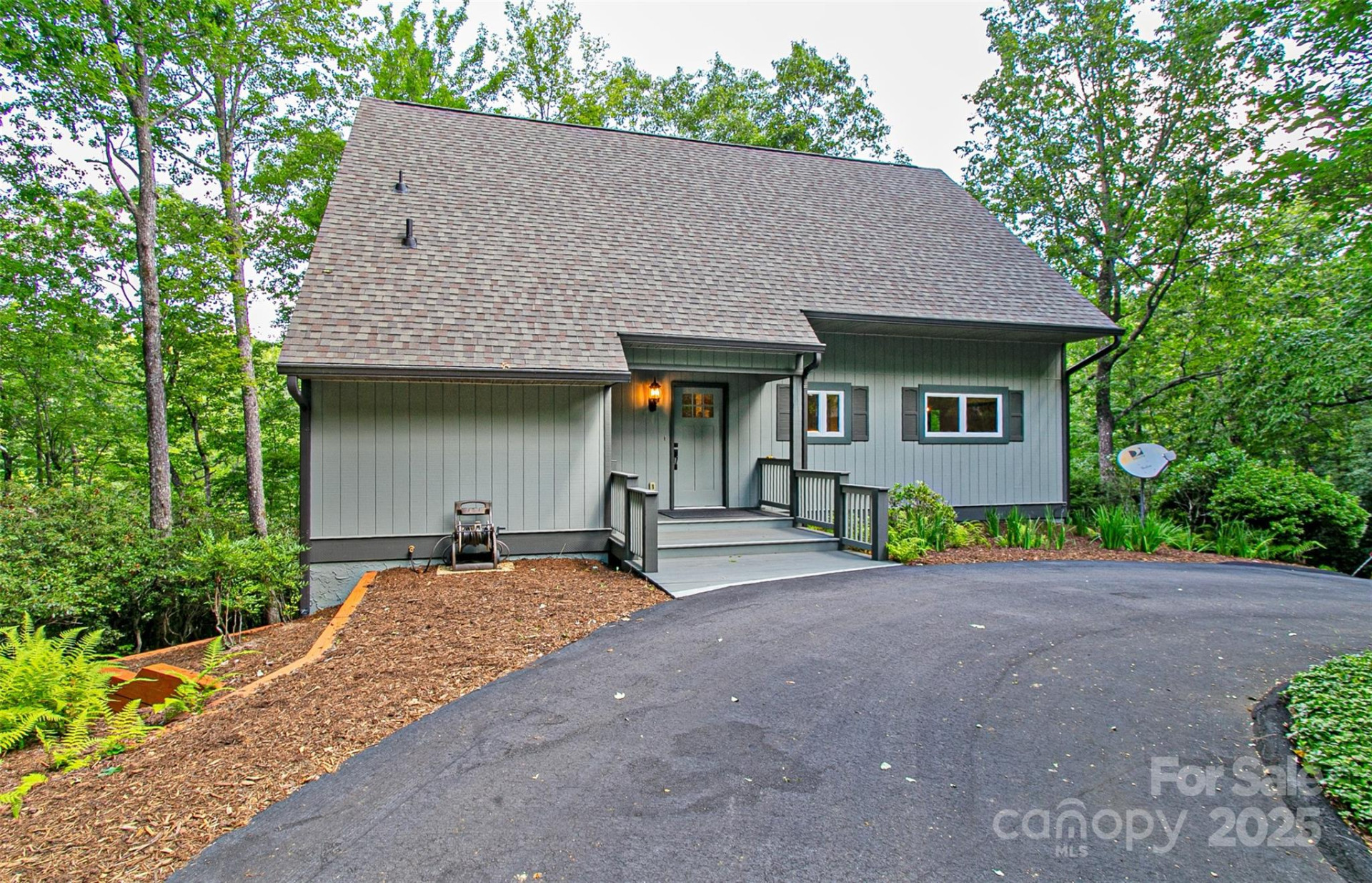 263 Ugedaliyvi Court - Photo 2