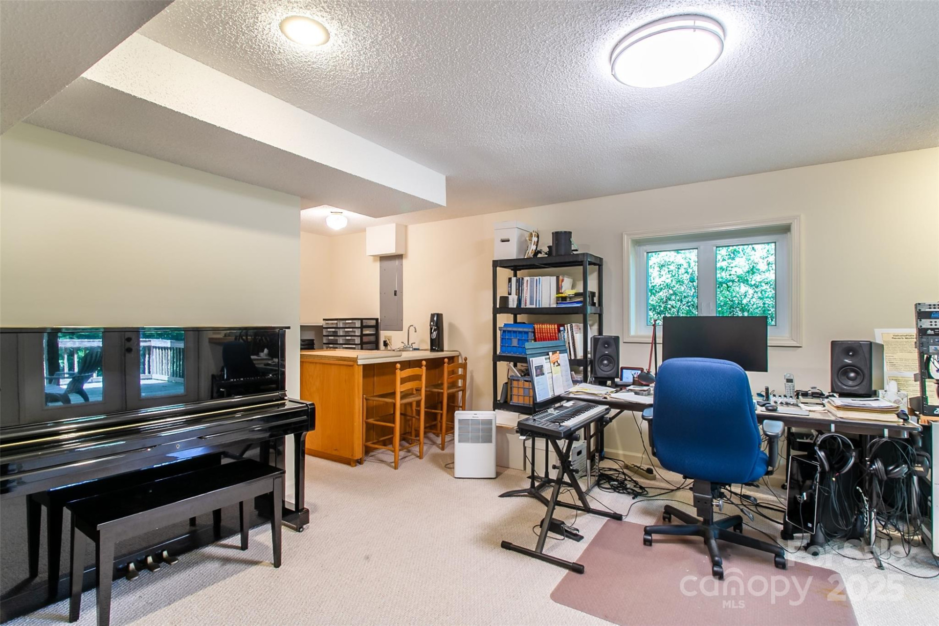 263 Ugedaliyvi Court - Photo 30