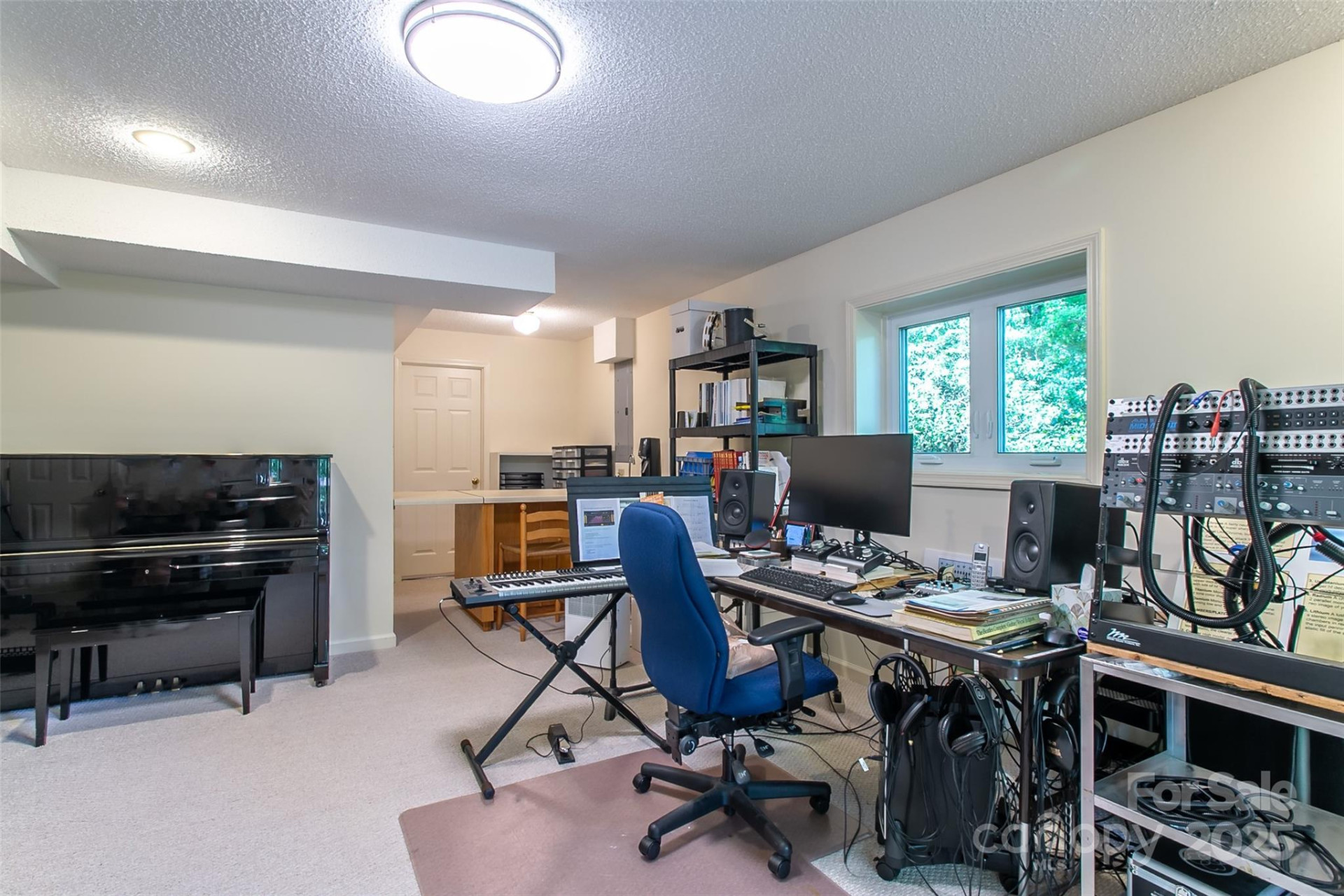 263 Ugedaliyvi Court - Photo 31