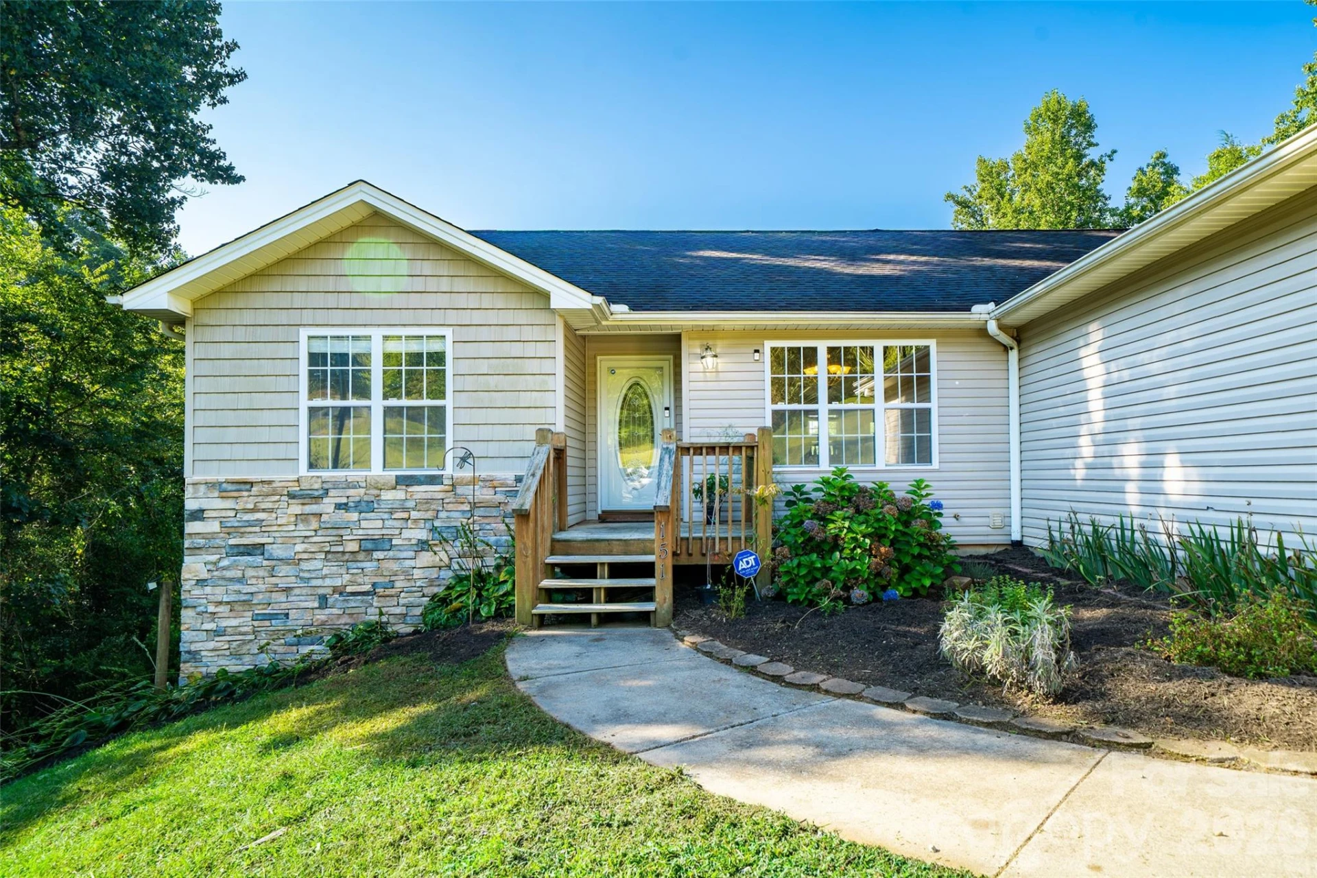 151 Willard Lane