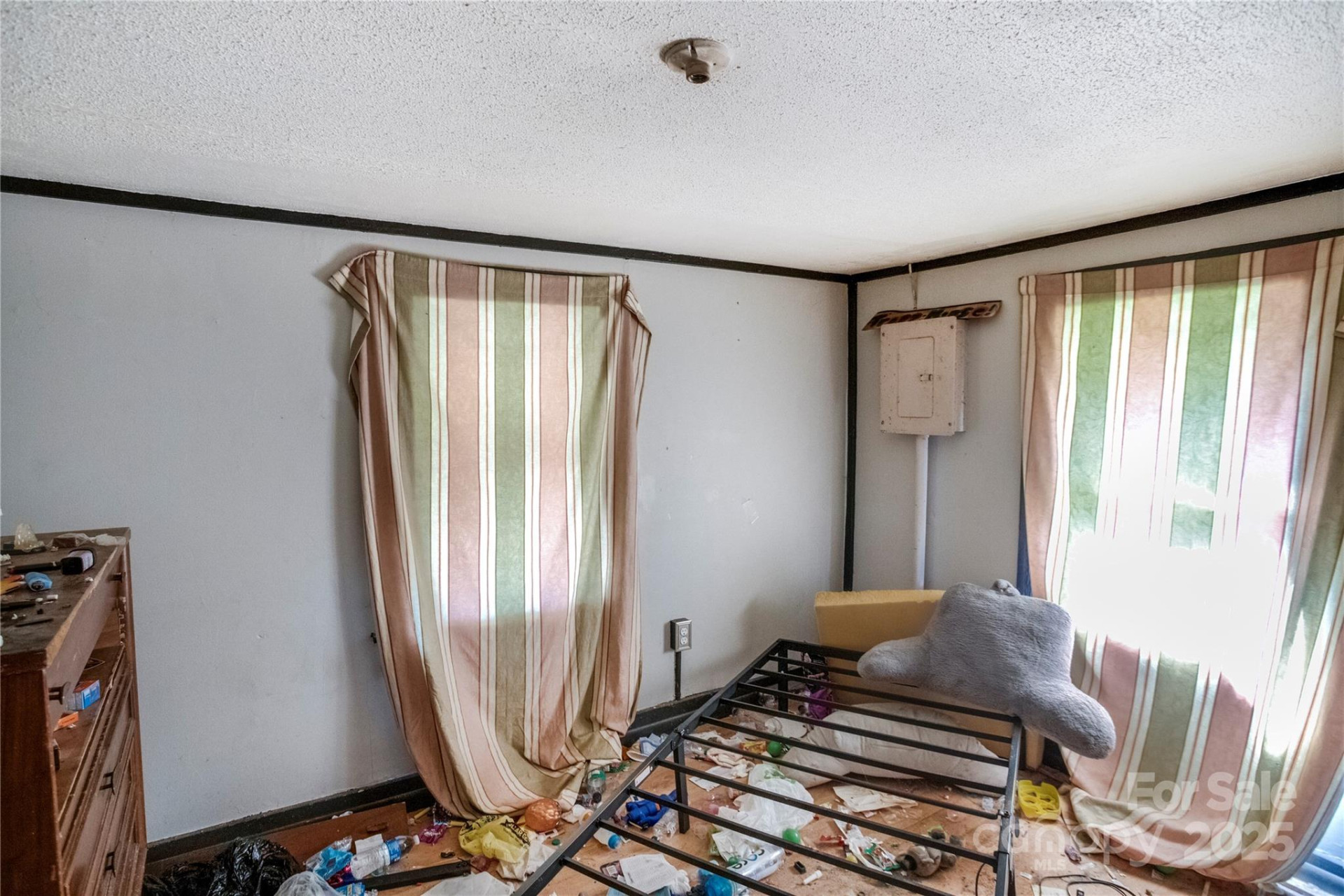 401 Ray Street - Photo 5
