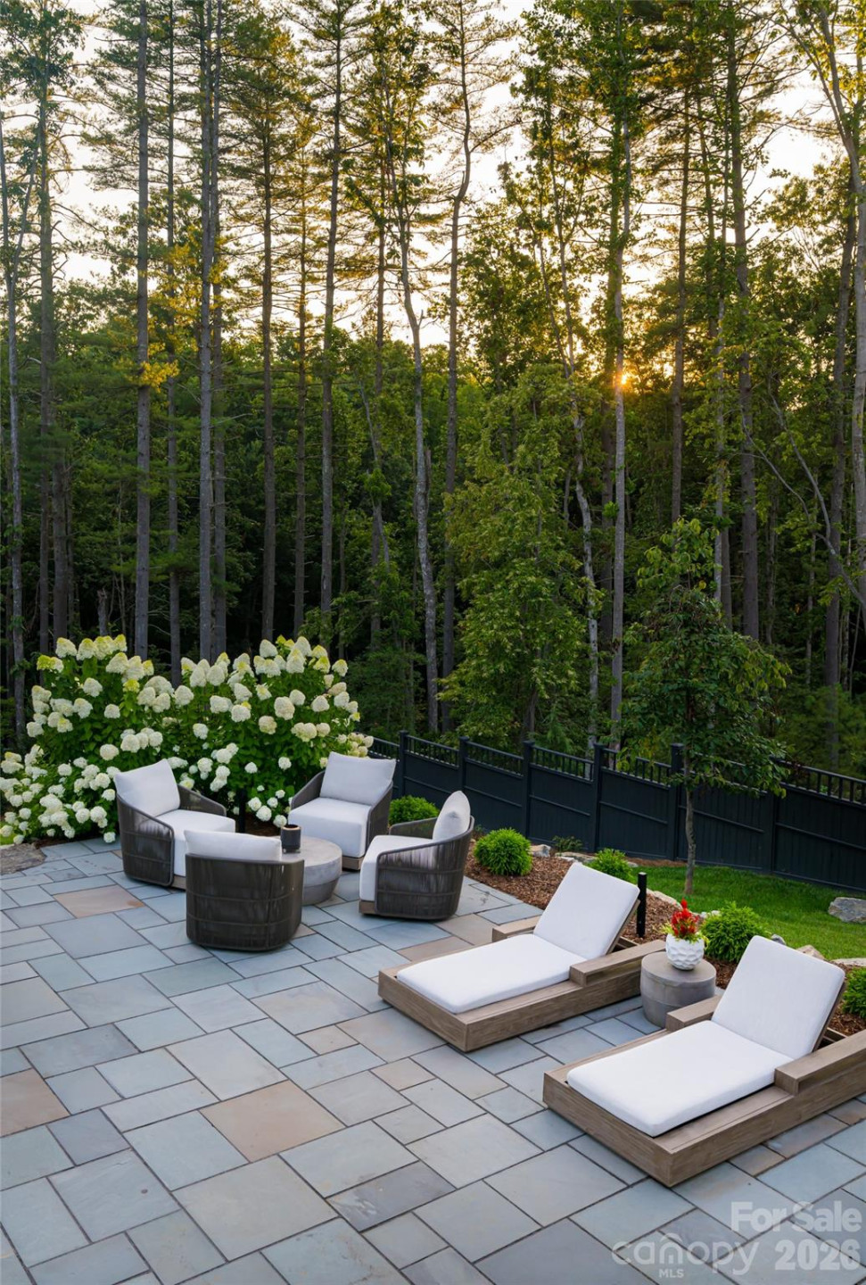 320 Flowering Vine Court - Photo 39