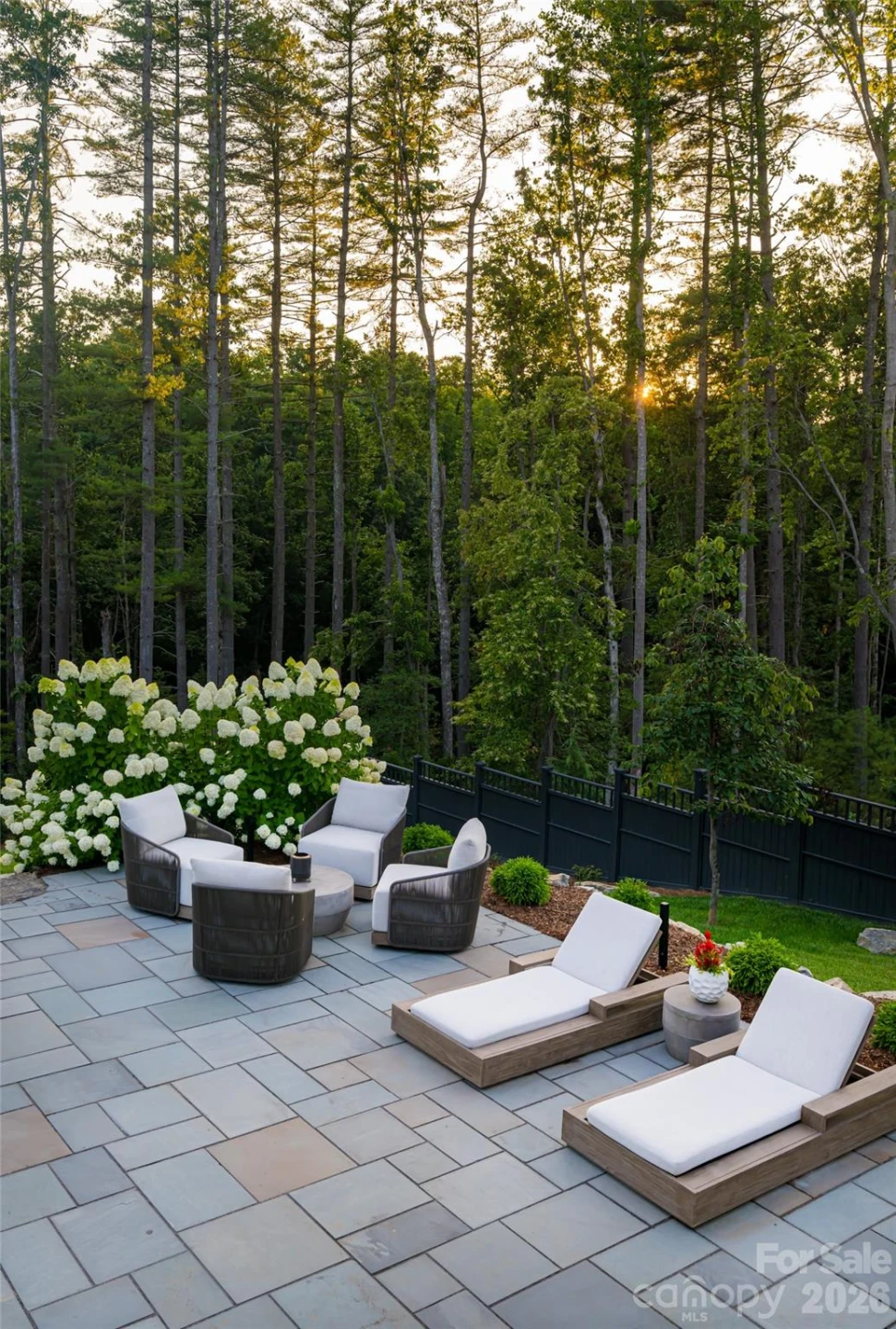 320 Flowering Vine Court - Photo 39