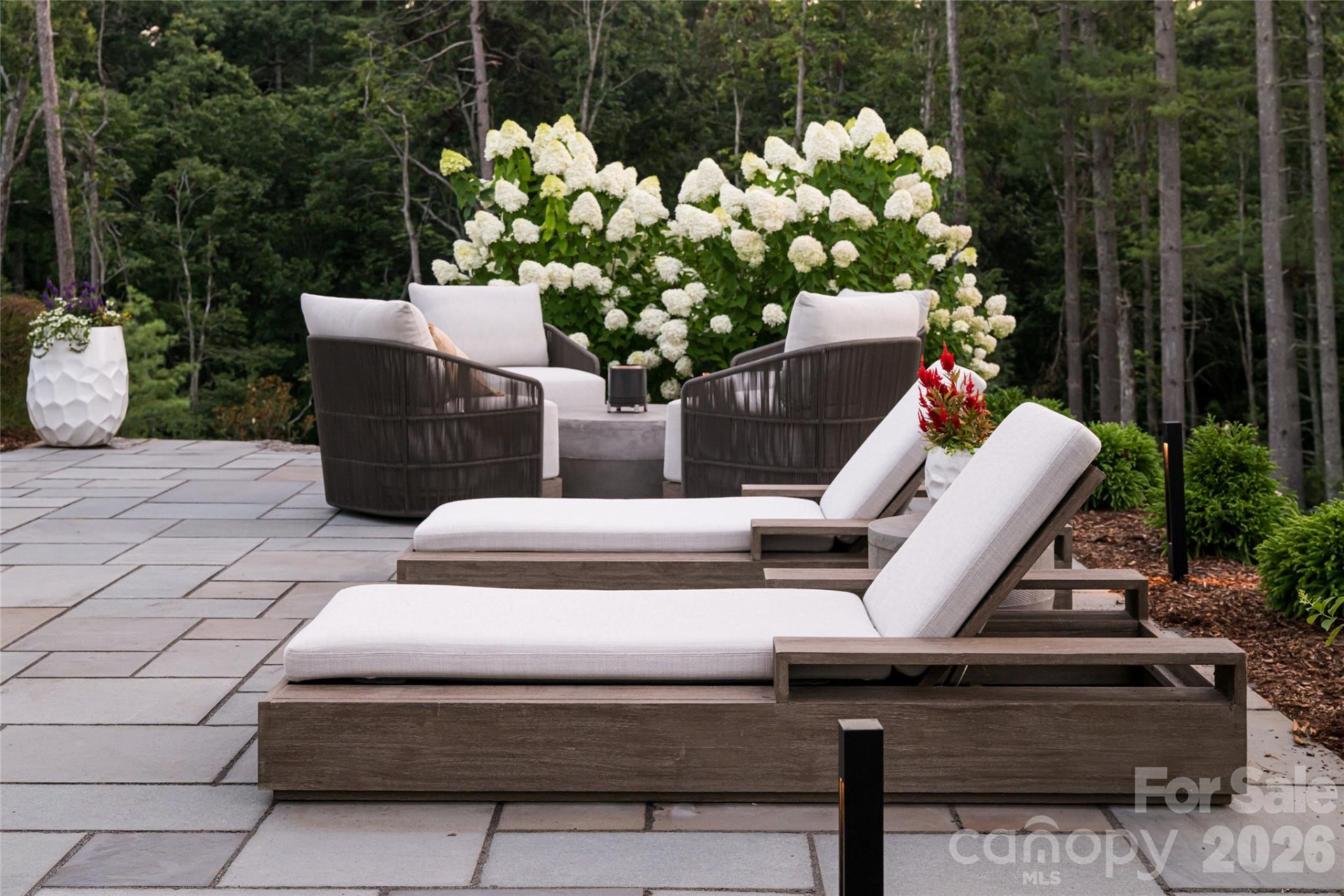 320 Flowering Vine Court - Photo 40