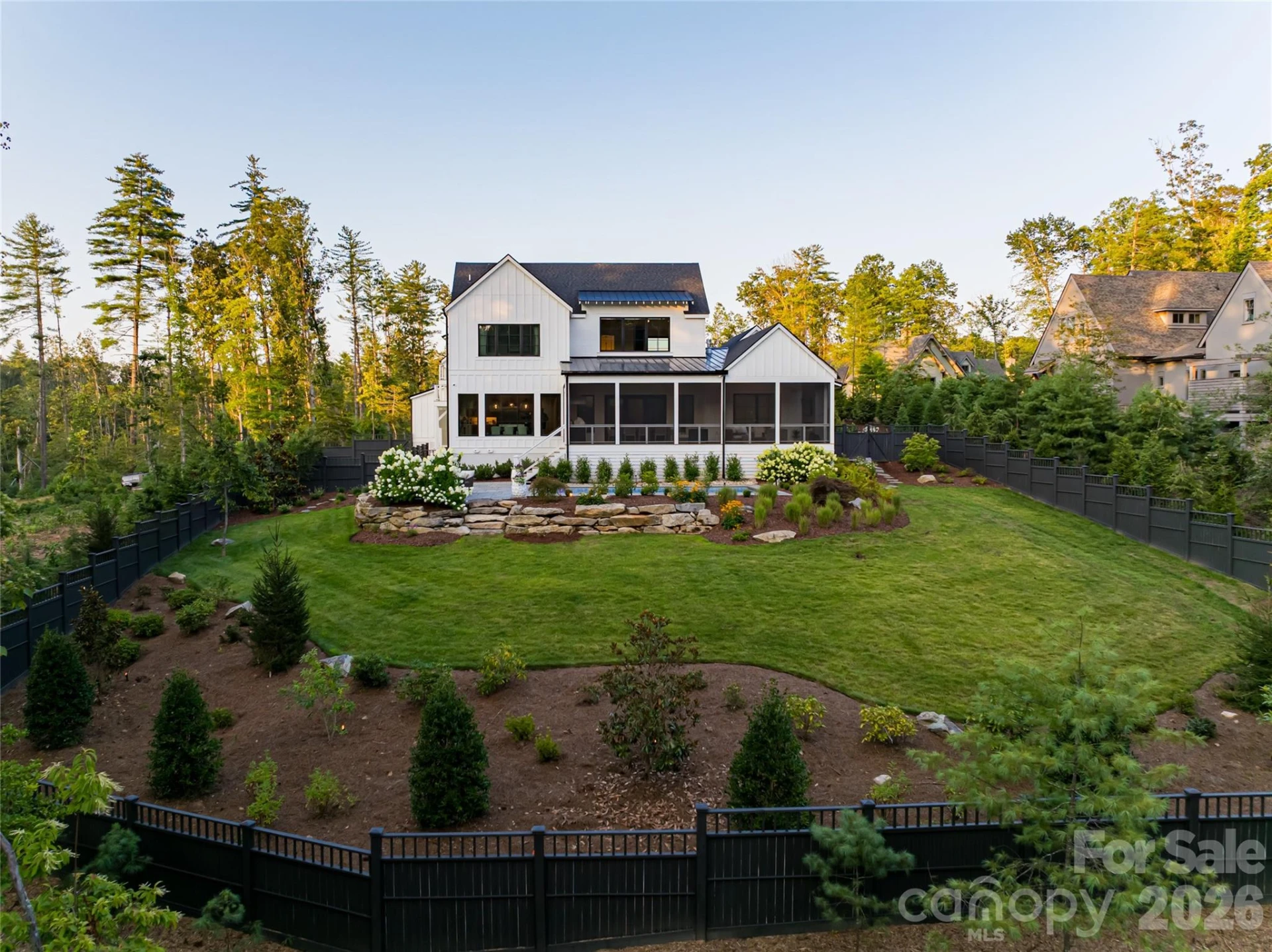 320 Flowering Vine Court - Photo 42