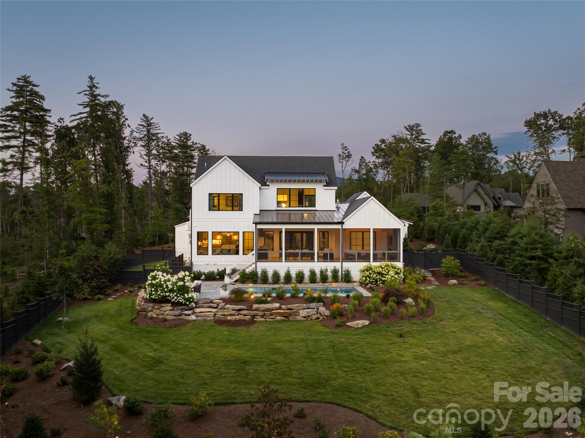 320 Flowering Vine Court - Photo 45