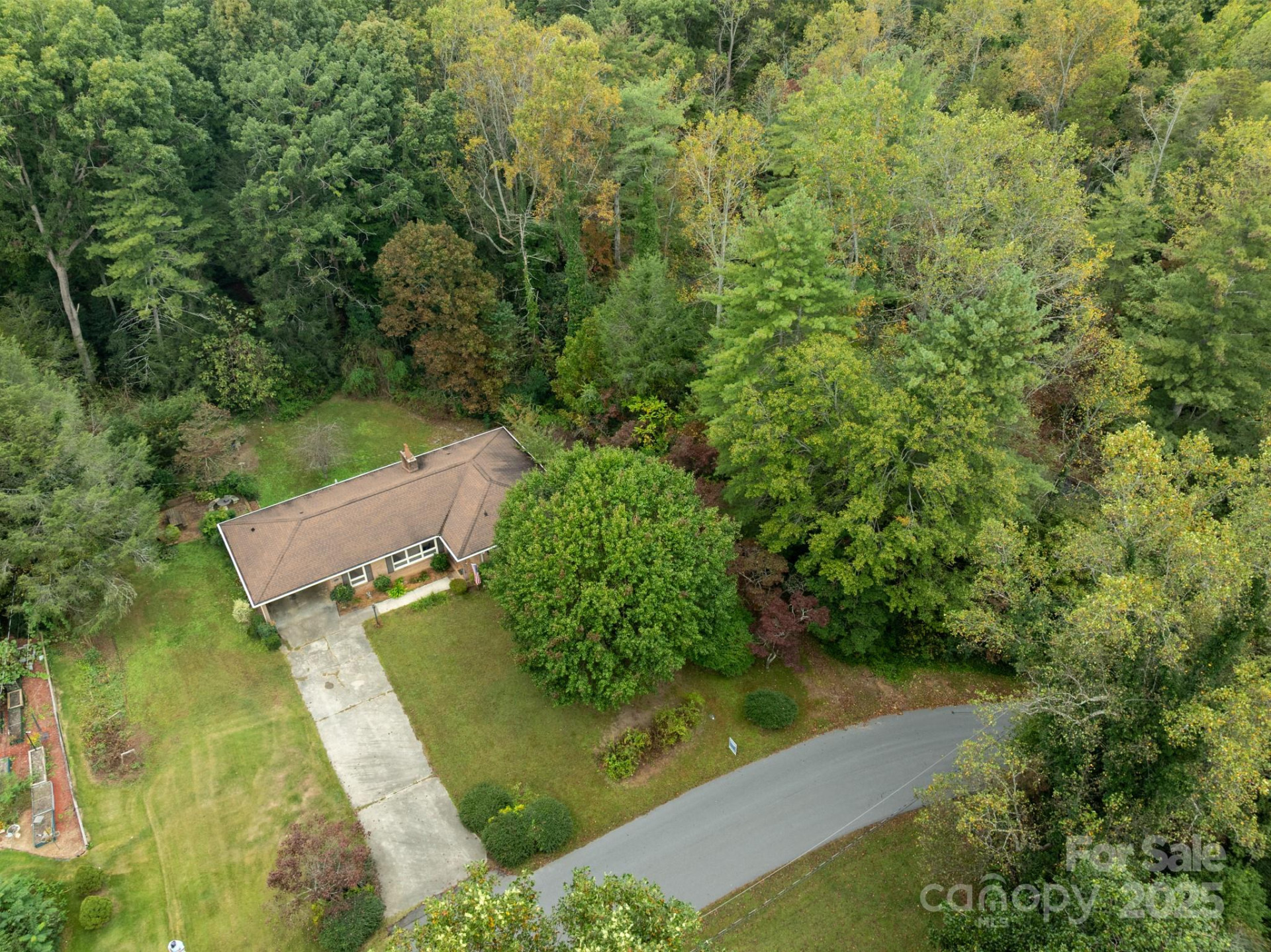 3321 Hollyhill Circle - Photo 26