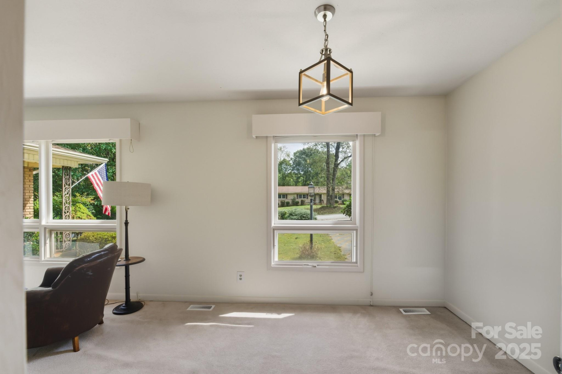 3321 Hollyhill Circle - Photo 7