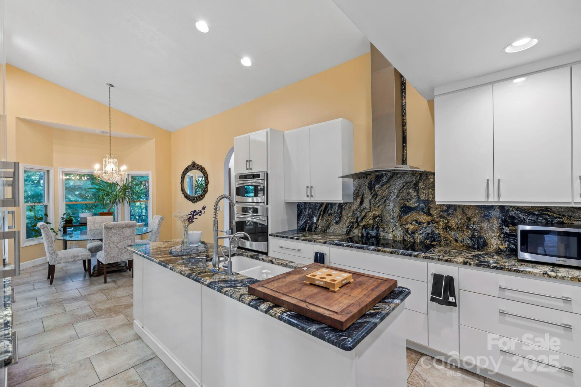 652 Avery Creek Road - Photo 11