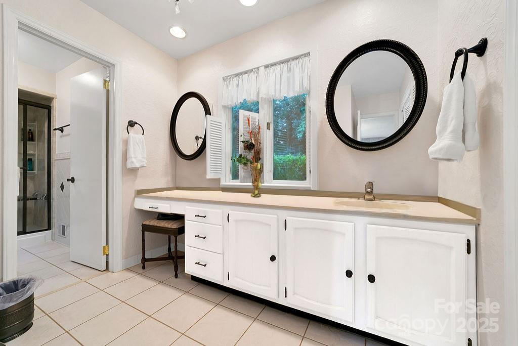1315 Glen Cannon Drive - Photo 15