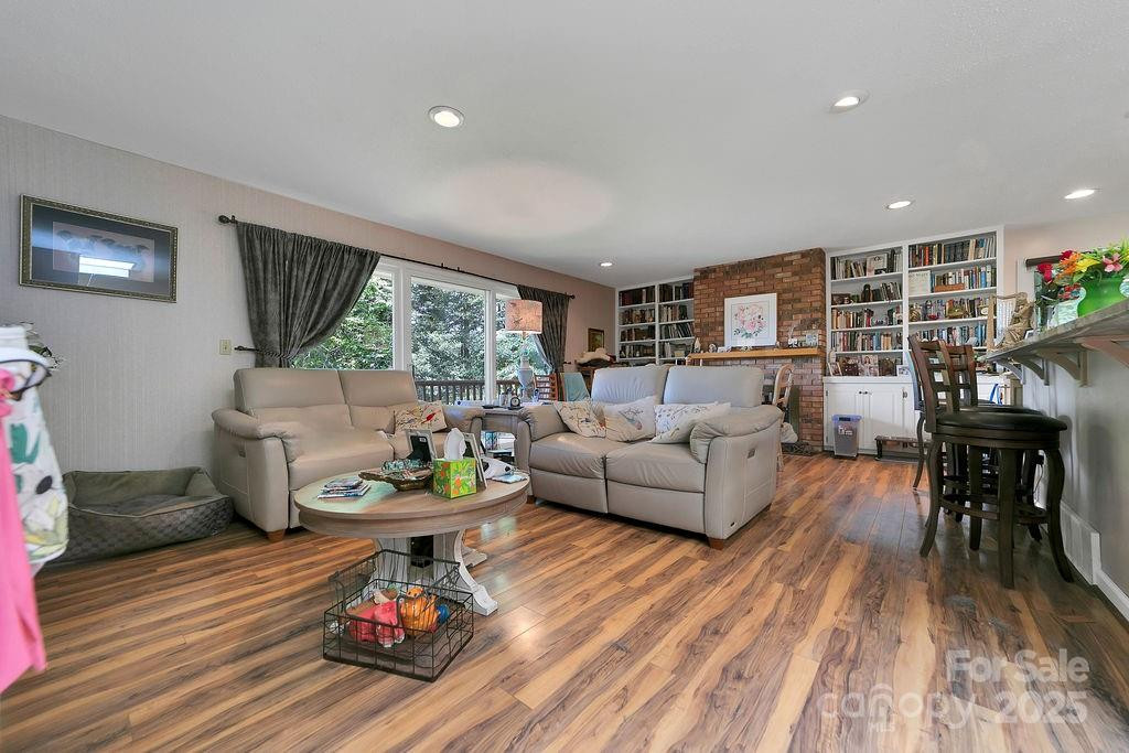 1315 Glen Cannon Drive - Photo 5