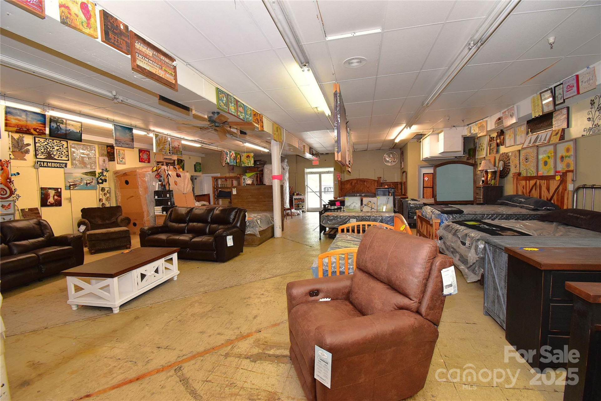 93 Main Street - Photo 12