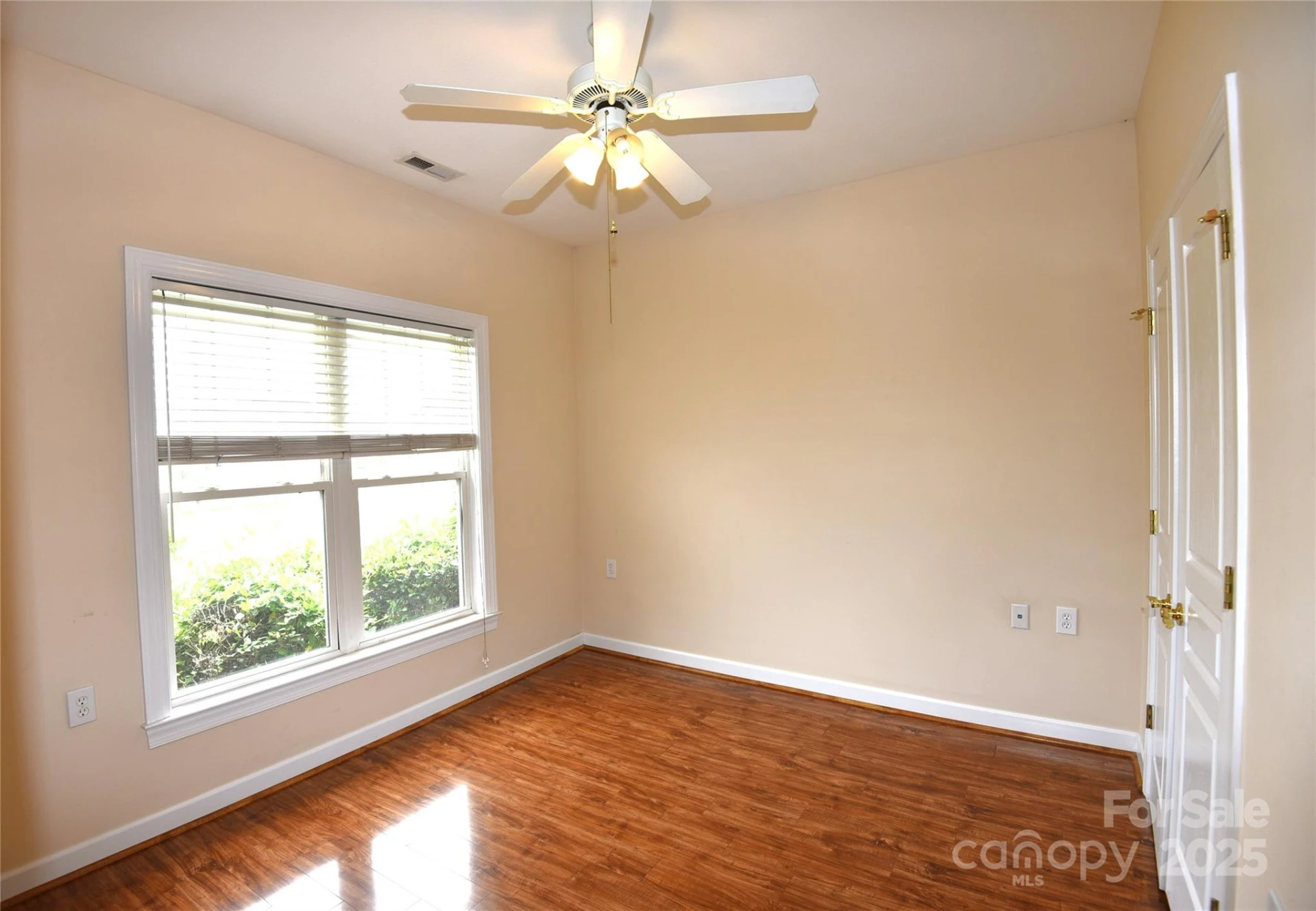 237 River Birch Drive - Photo 14