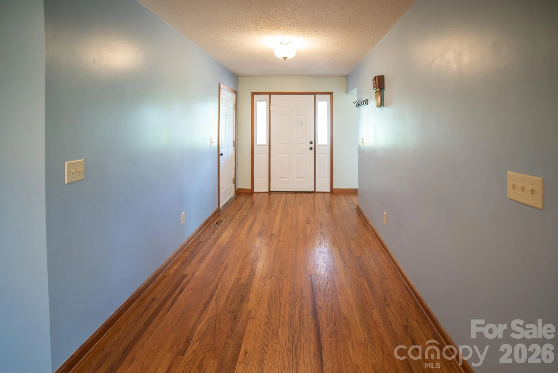 1633 Jamestown Road - Photo 3