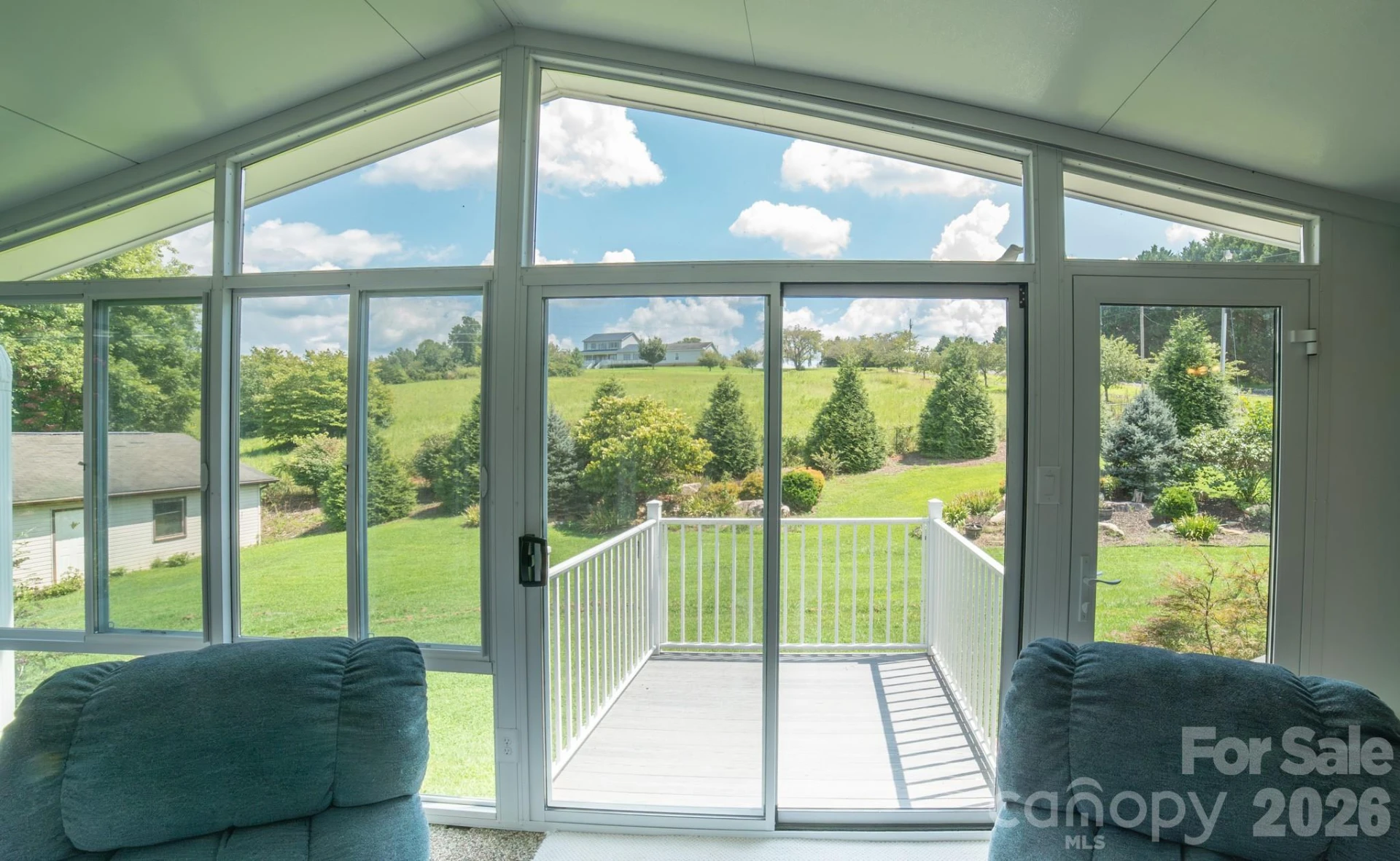 1633 Jamestown Road - Photo 24