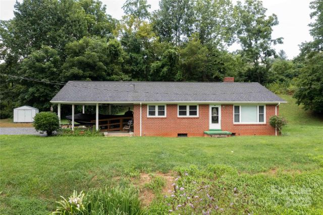 40 Double Island Road