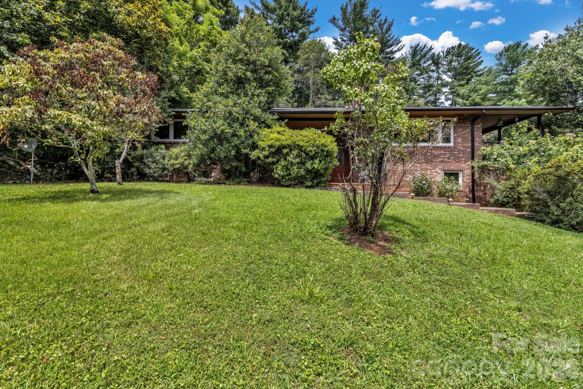 31 Mark Twain Road - Photo 2