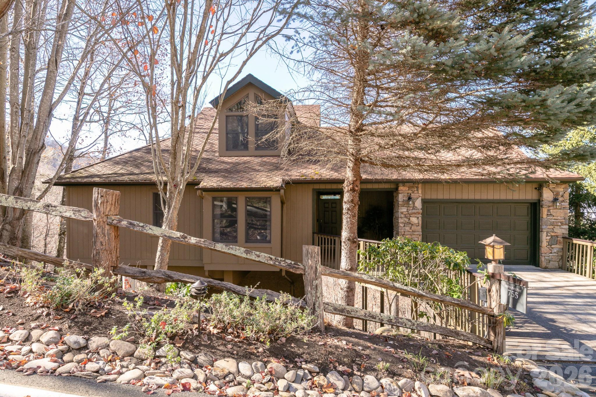 755 Andrew Banks Road