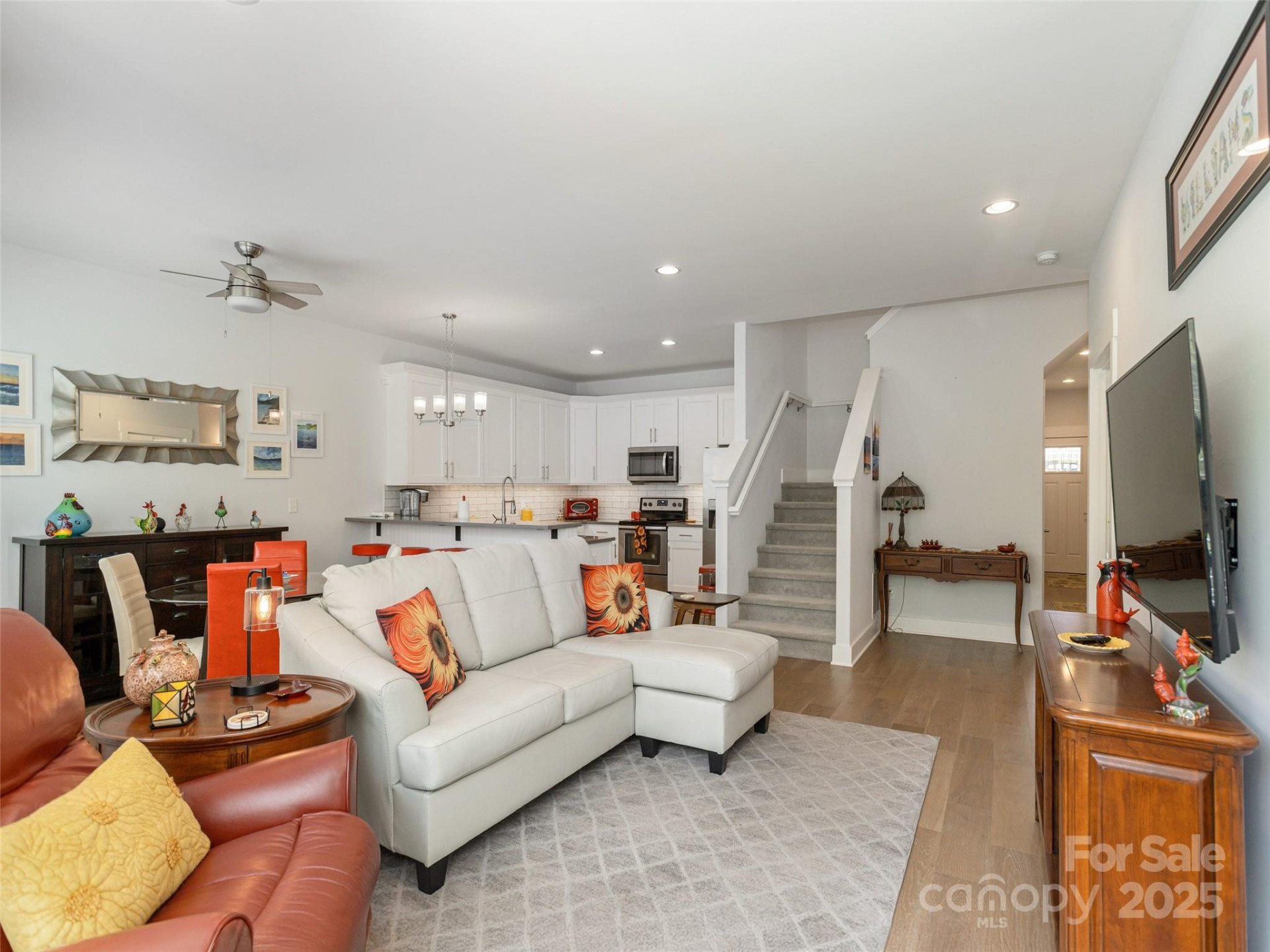 37 Thornes Lane - Photo 6