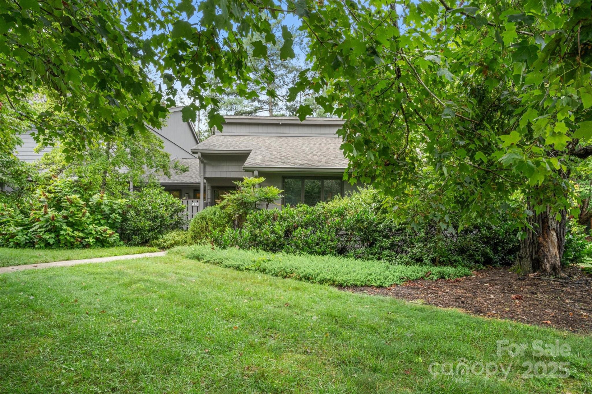 470 Crowfields Drive #6 - Photo 3