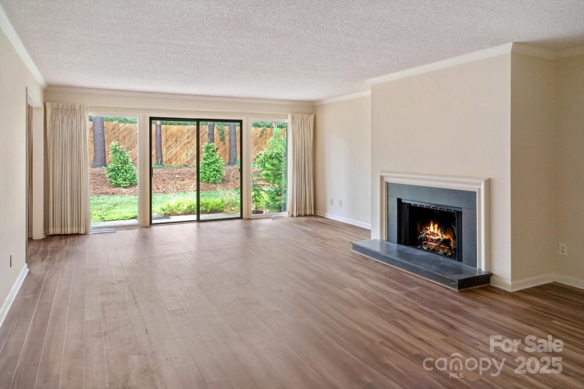 470 Crowfields Drive #6 - Photo 5