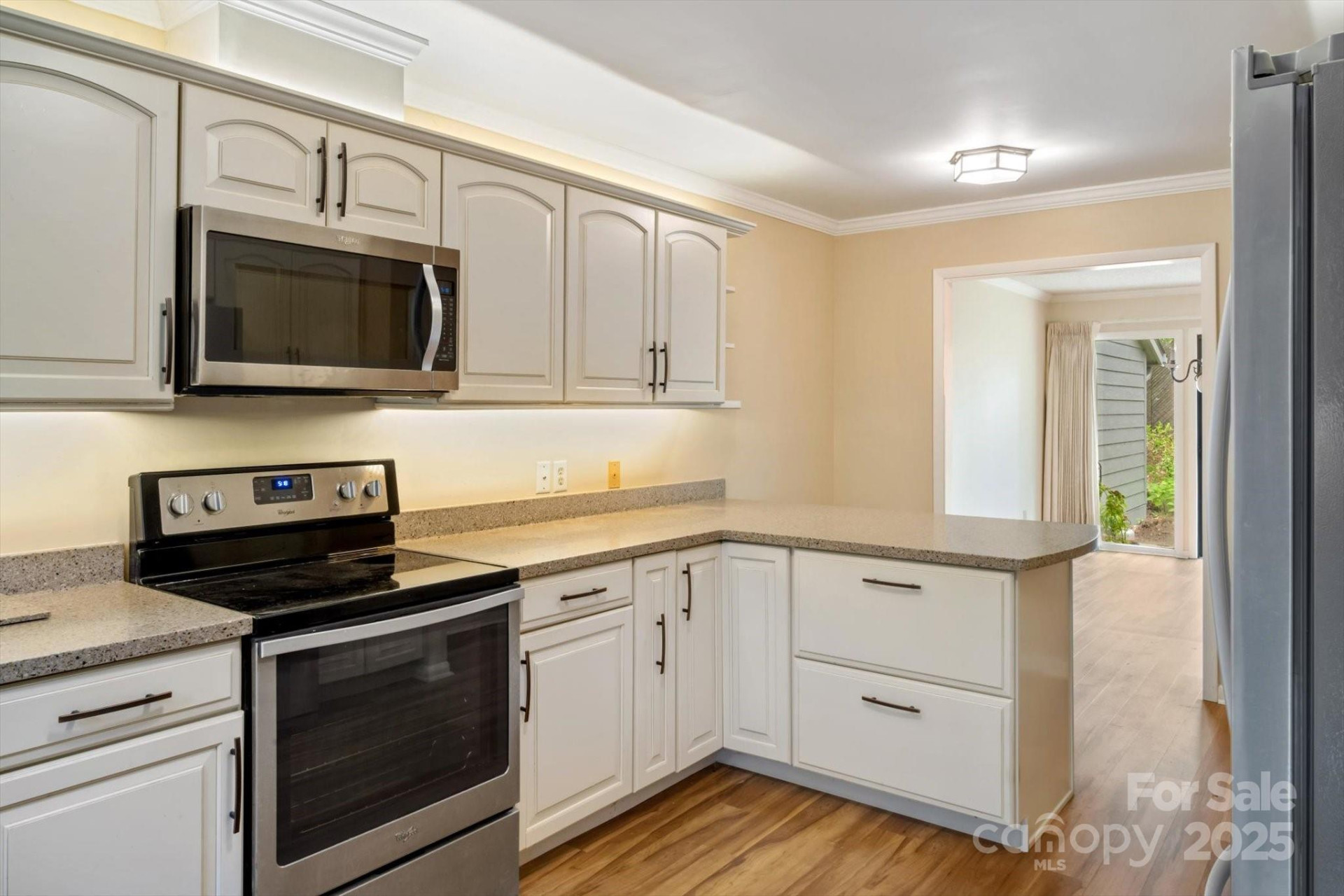 470 Crowfields Drive #6 - Photo 9