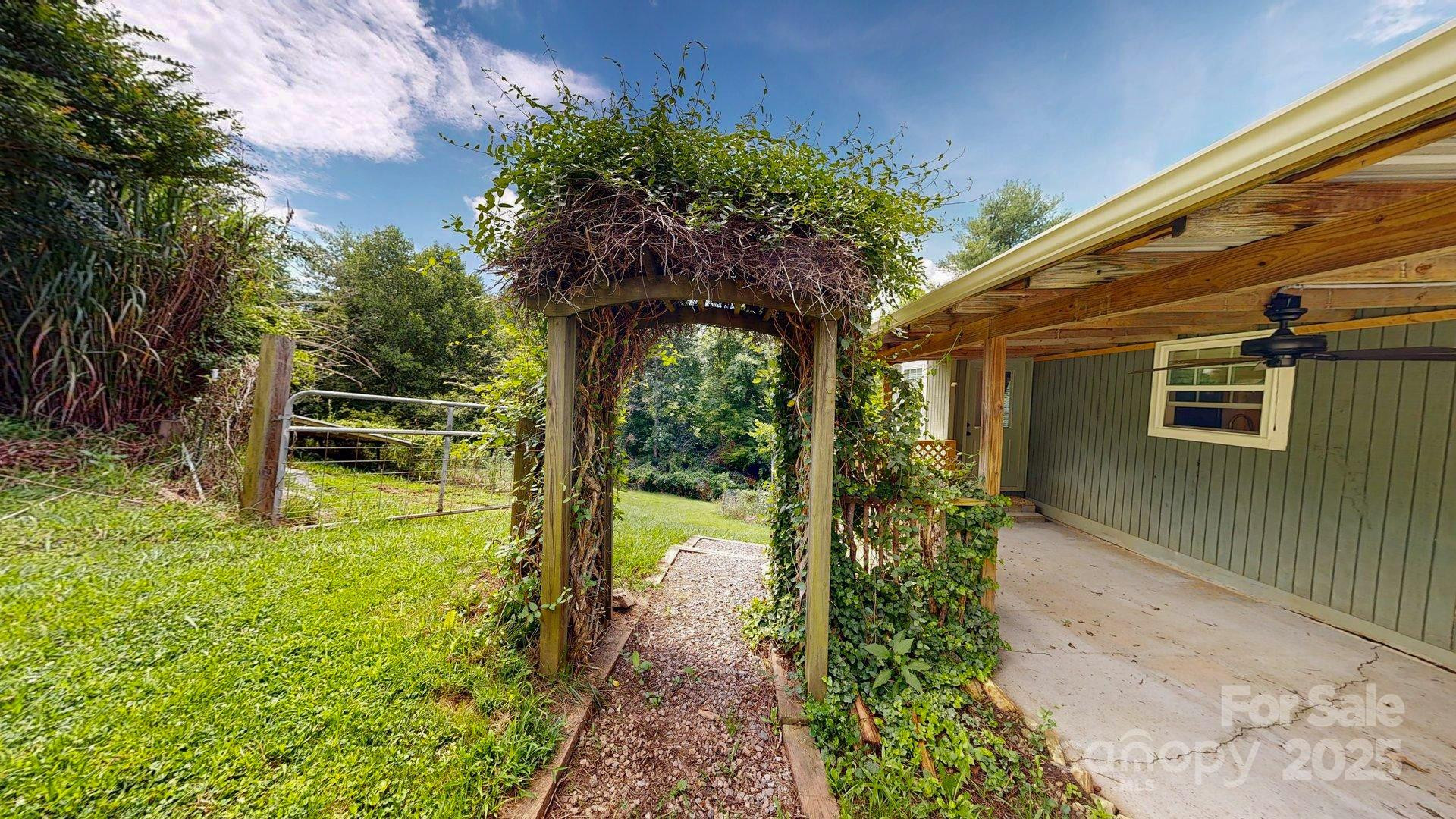 6 Sunrise Valley - Photo 36