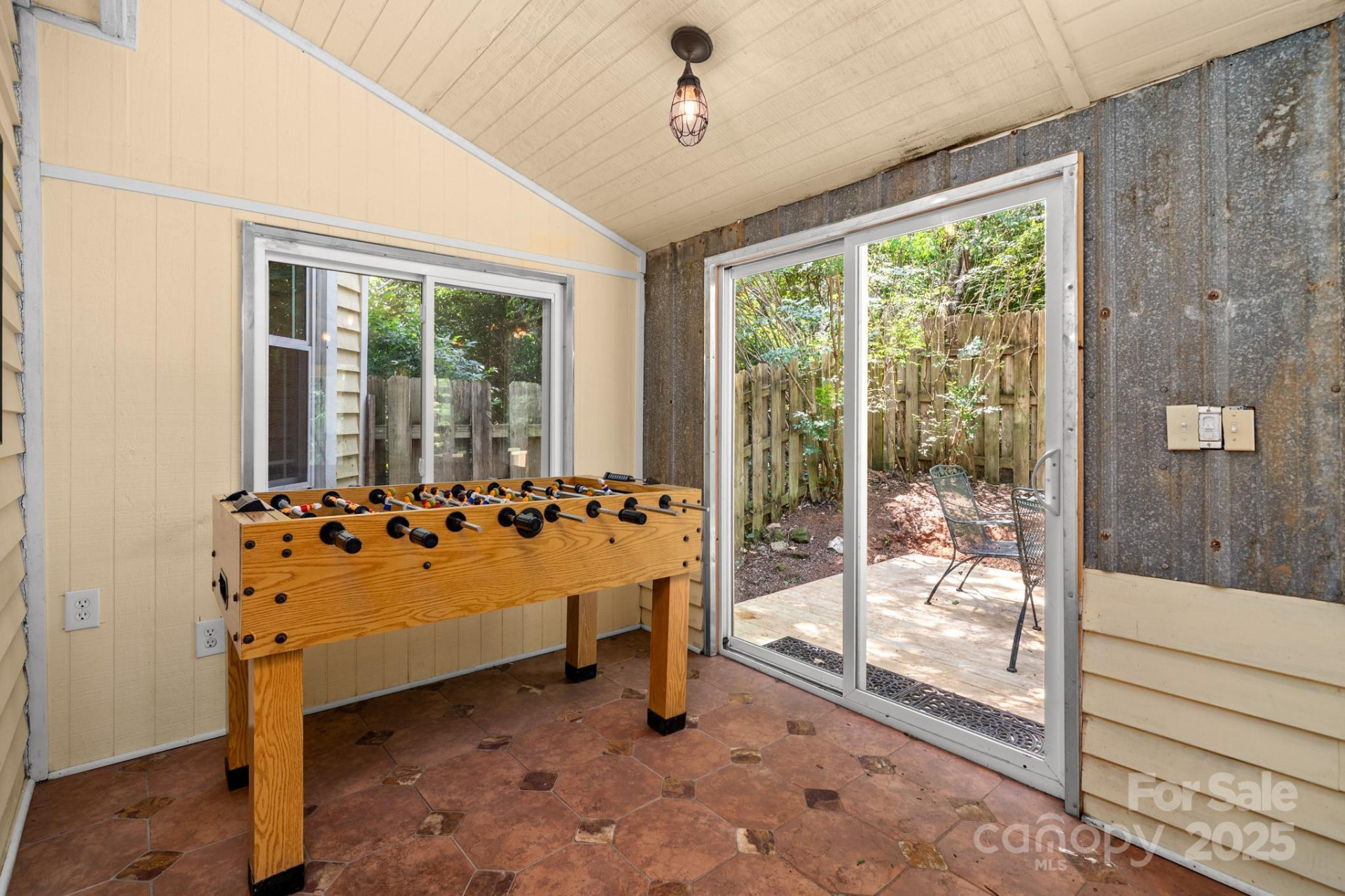 334 Greenville Street - Photo 20