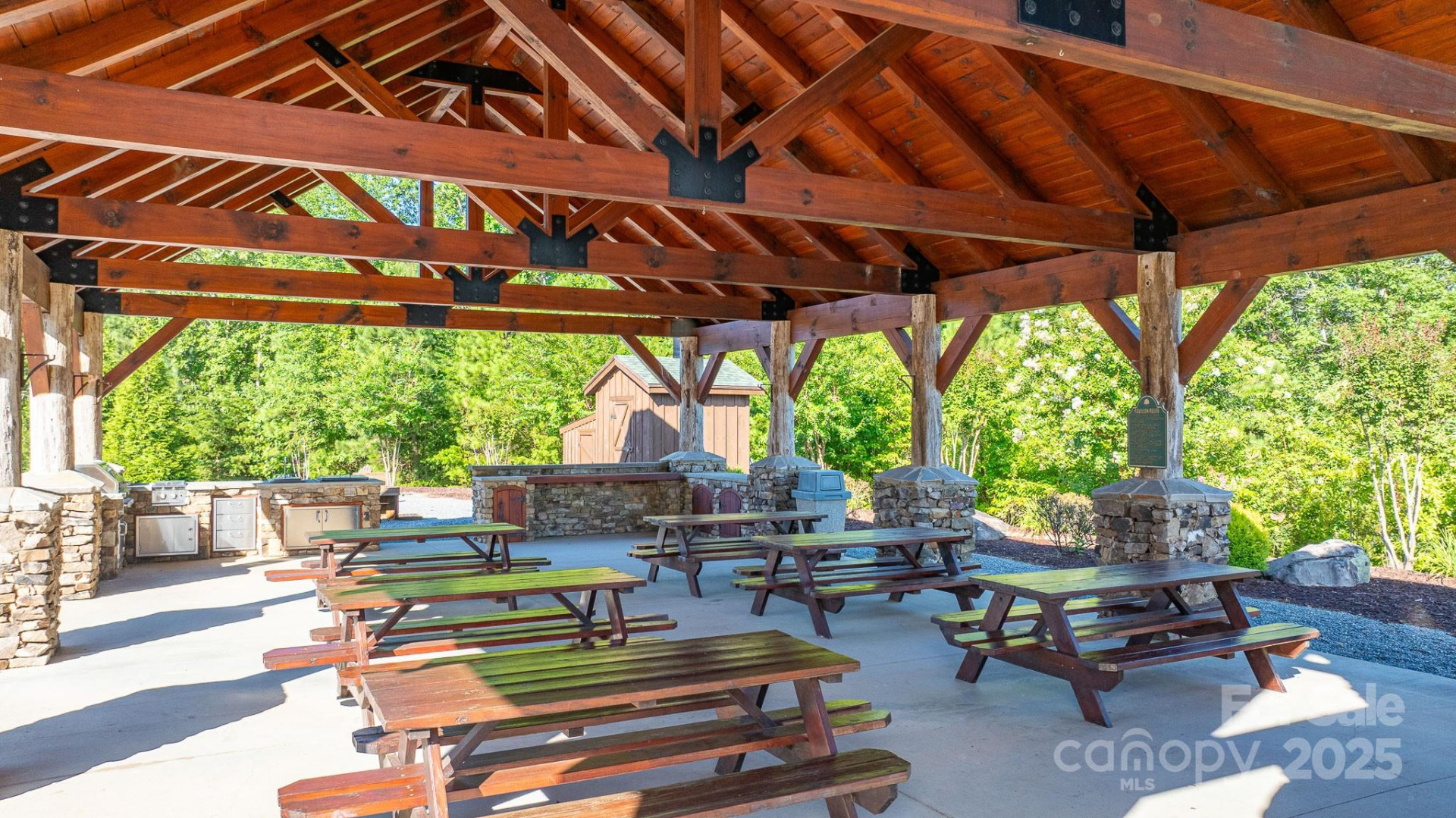 721 Grandview Loop - Photo 39