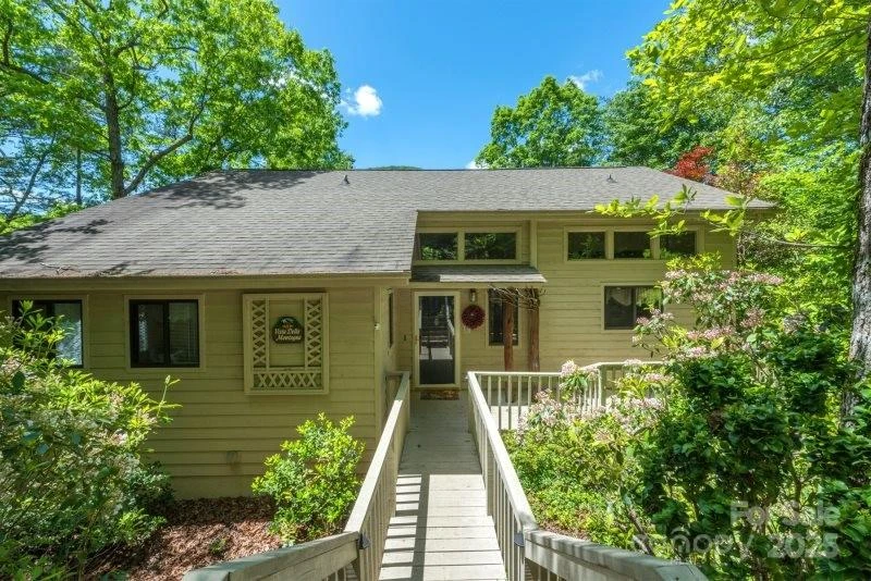 132 Fern Loop
