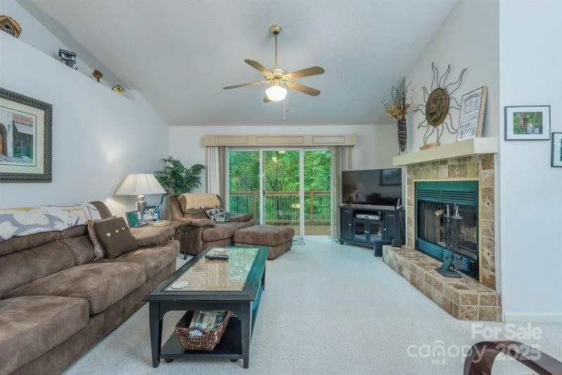 132 Fern Loop - Photo 7