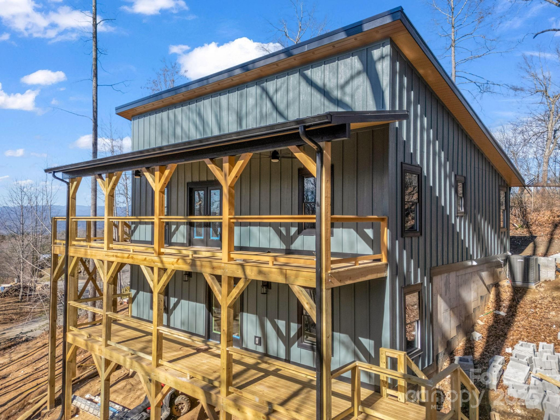 276 Coopers Drive - Photo 2