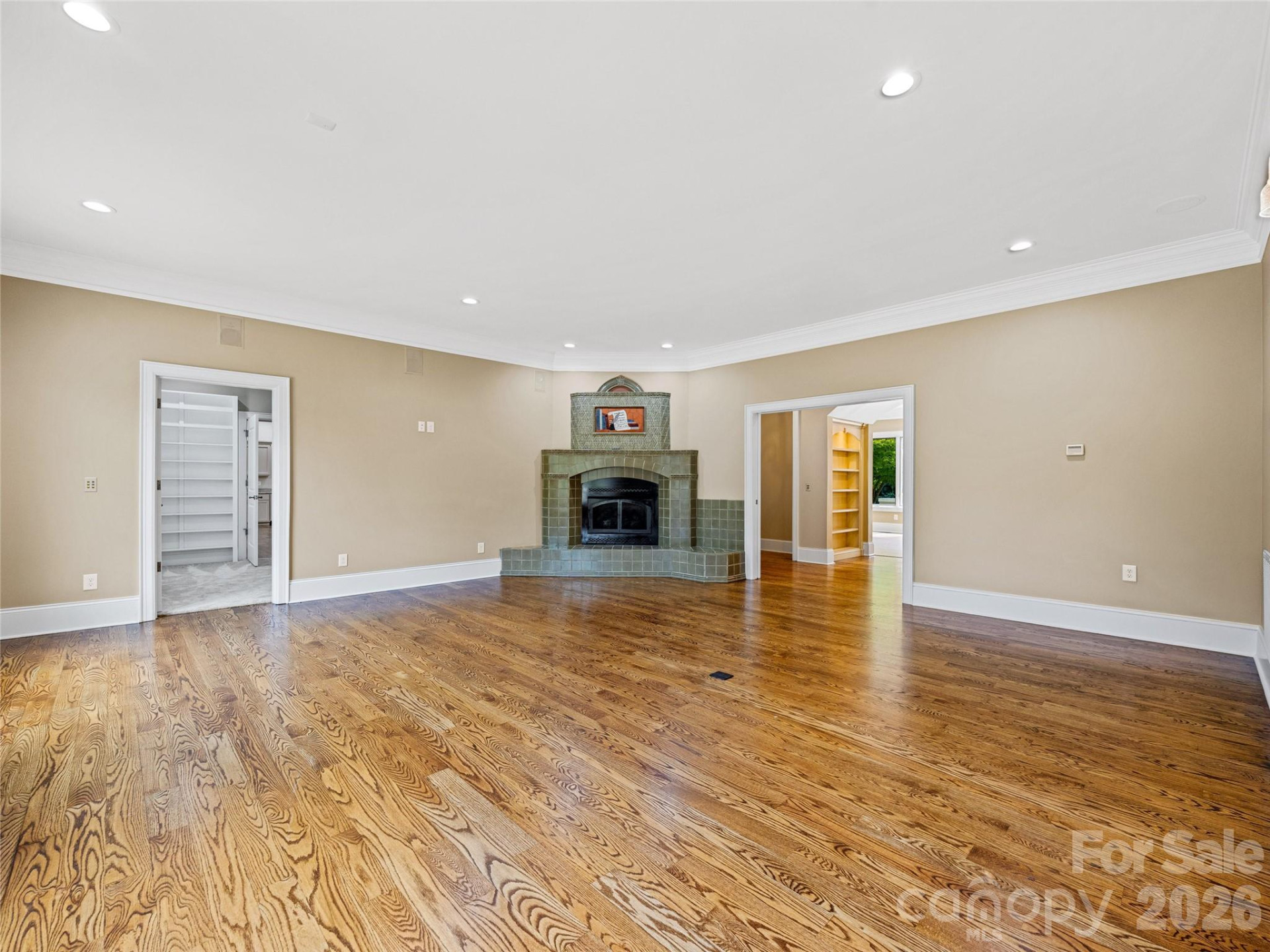 1090 Pearidge Road - Photo 17