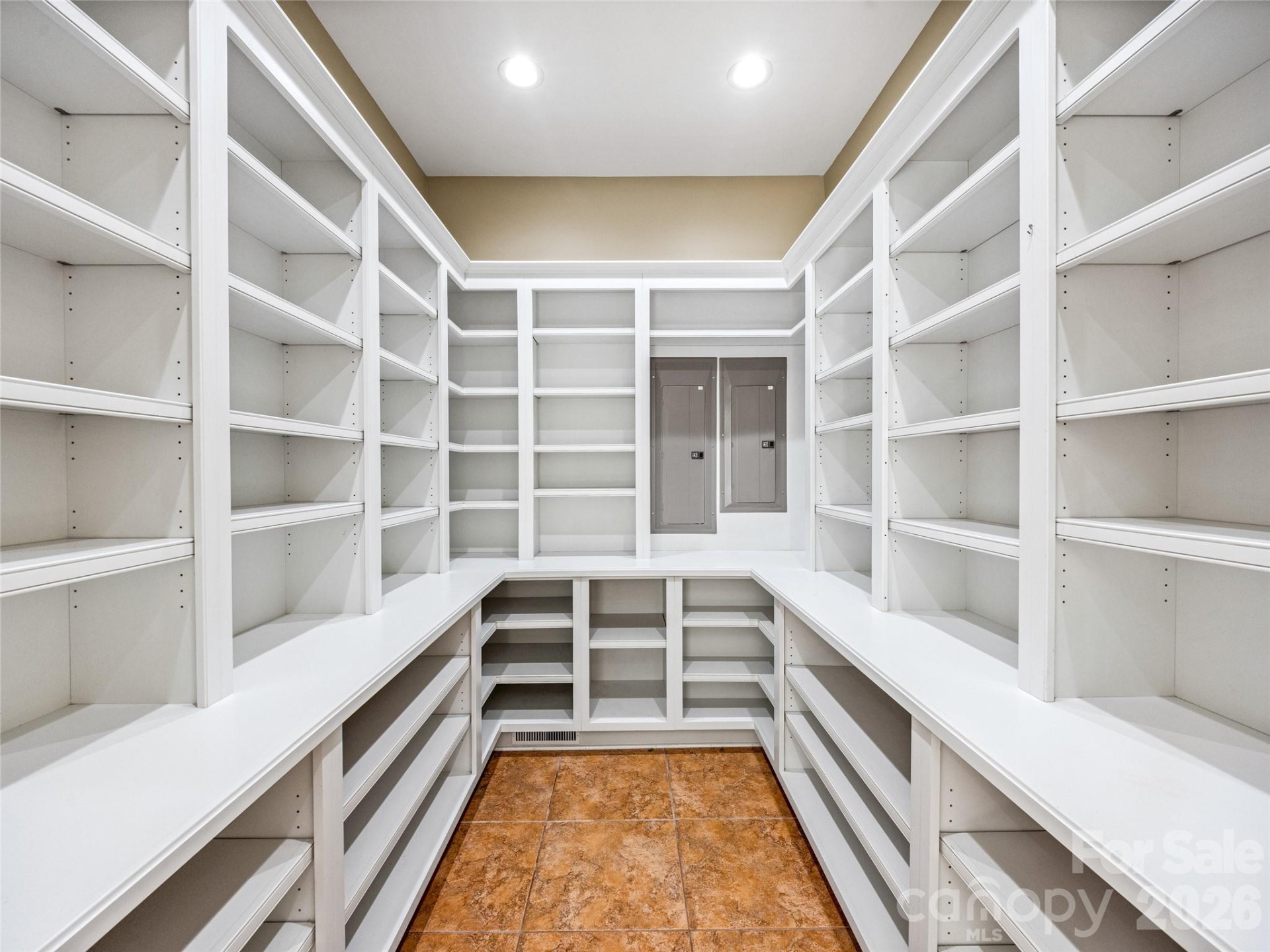 1090 Pearidge Road - Photo 40