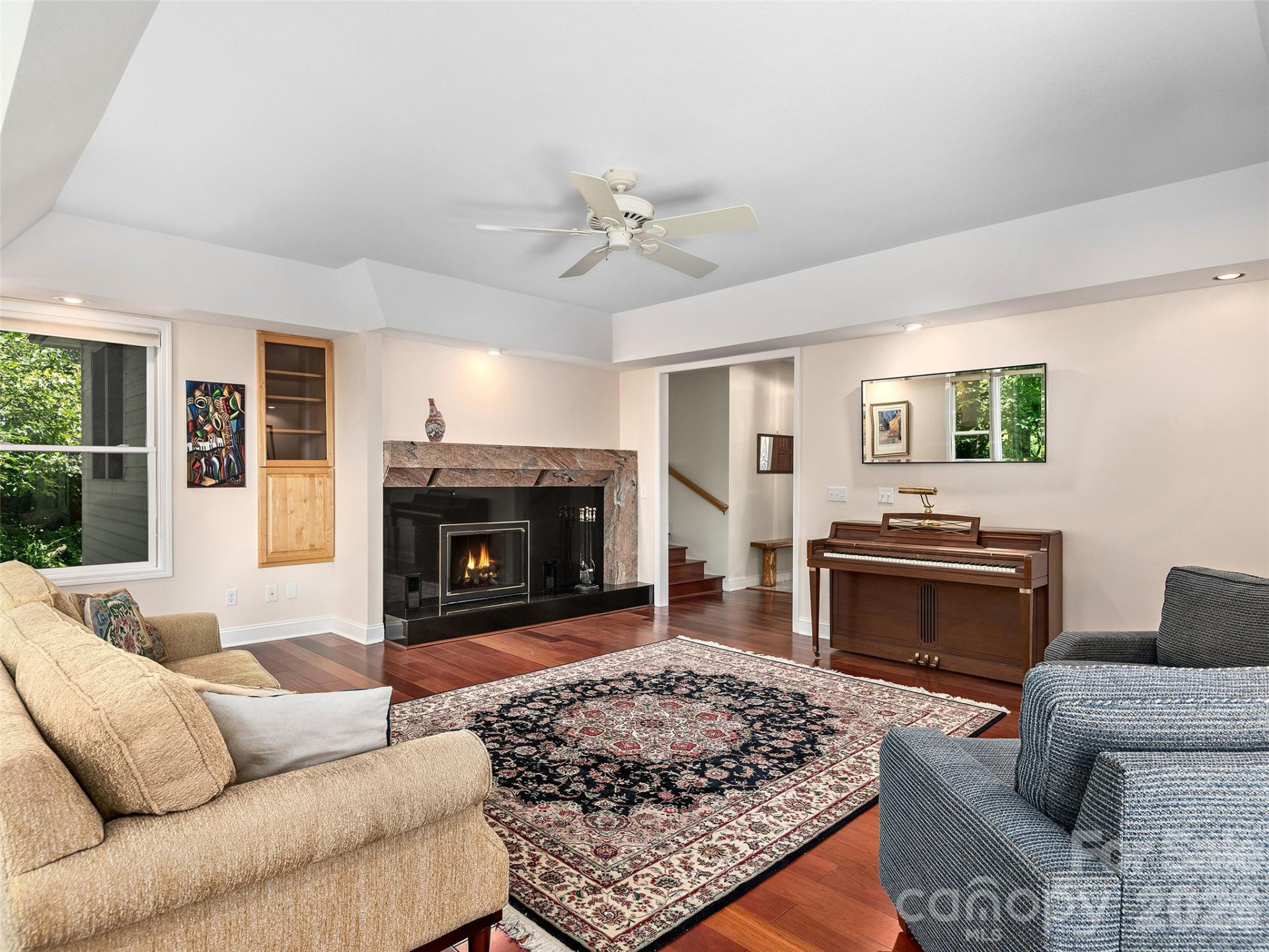 608 Upper Sondley Drive - Photo 4