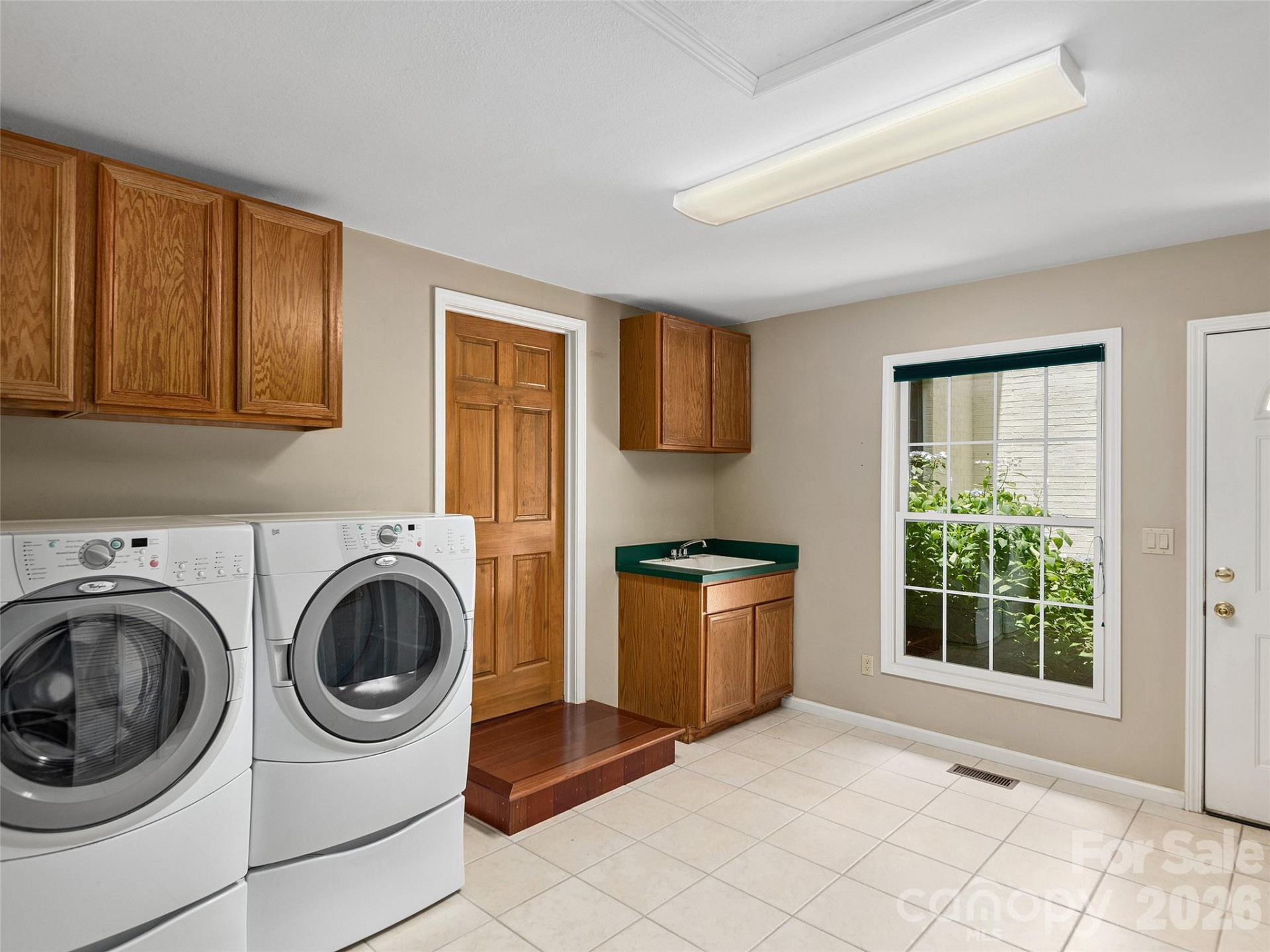 608 Upper Sondley Drive - Photo 40