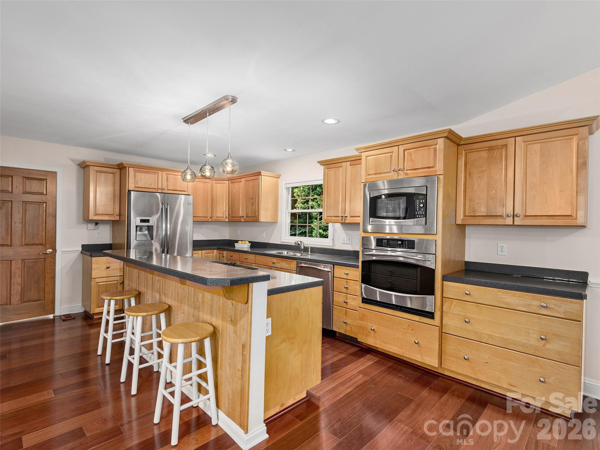 608 Upper Sondley Drive - Photo 6