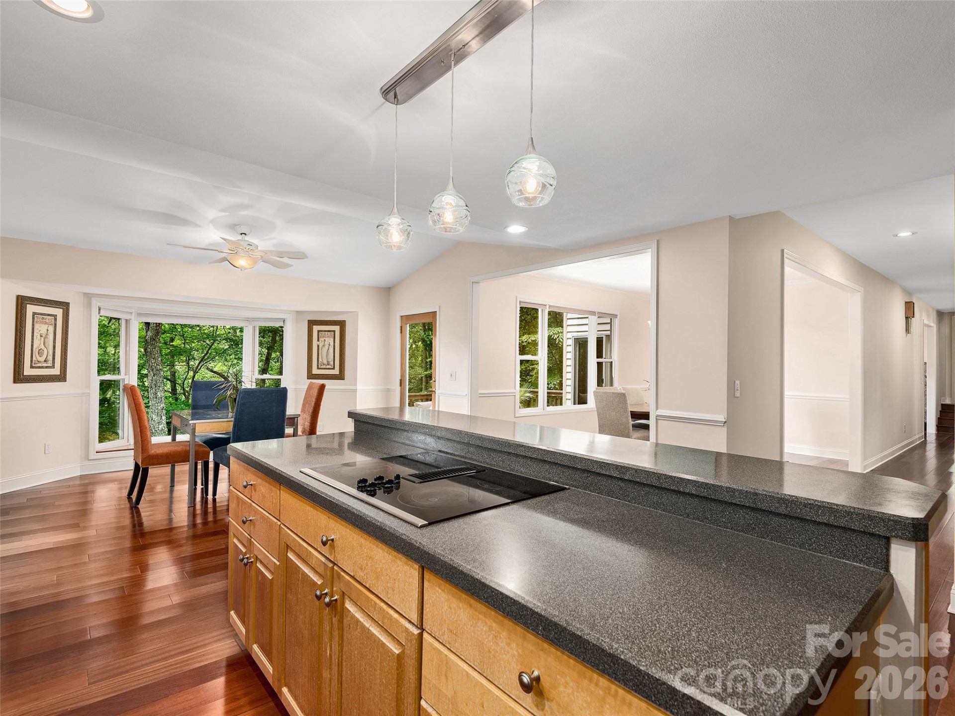 608 Upper Sondley Drive - Photo 8