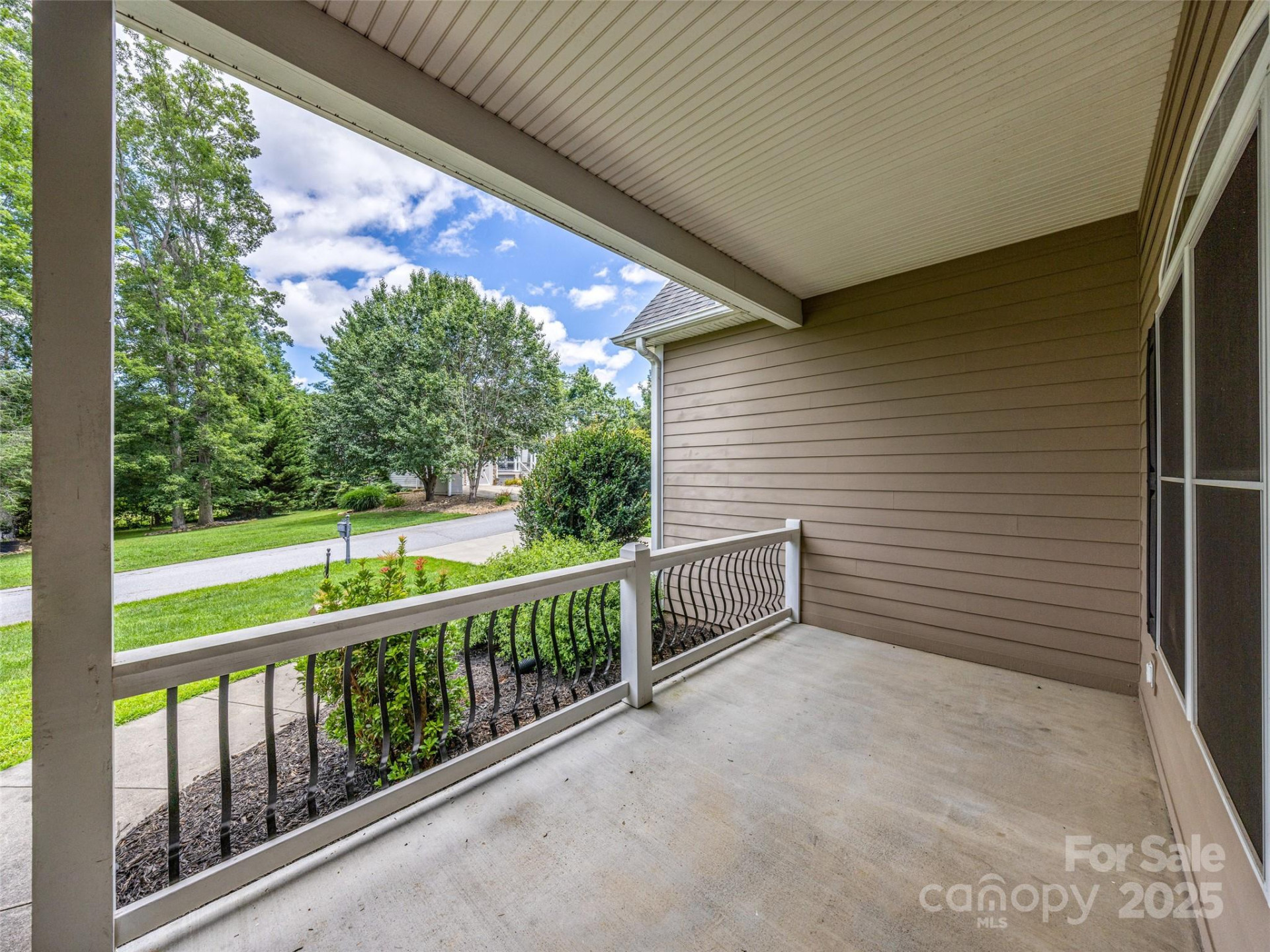 9 Foggy Glen Drive - Photo 4