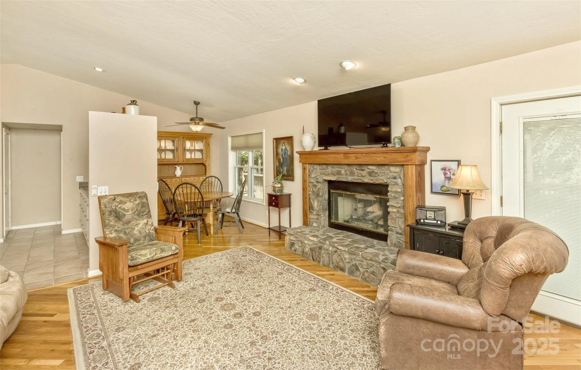 15 Beaverdam Knoll Road - Photo 4