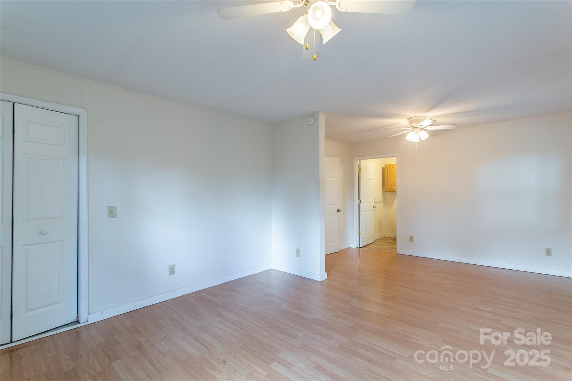 27 Curlee Street - Photo 13