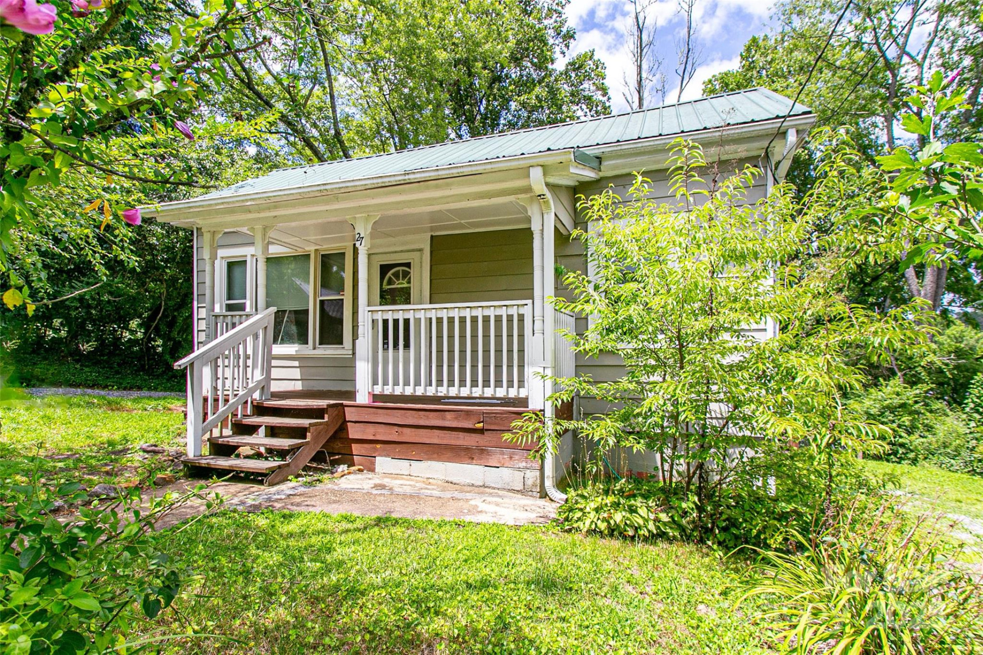 27 Curlee Street - Photo 4