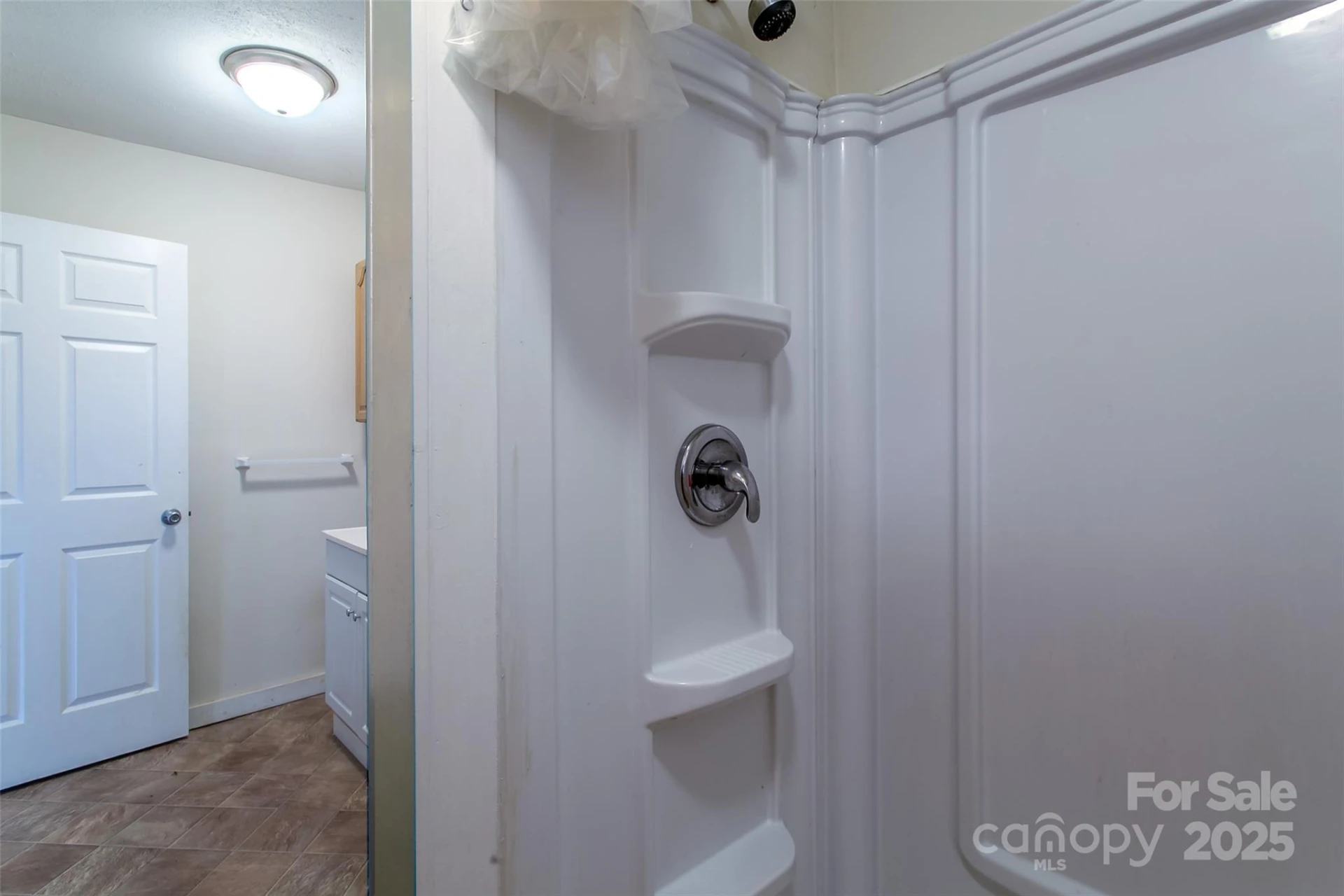 27 Curlee Street - Photo 9
