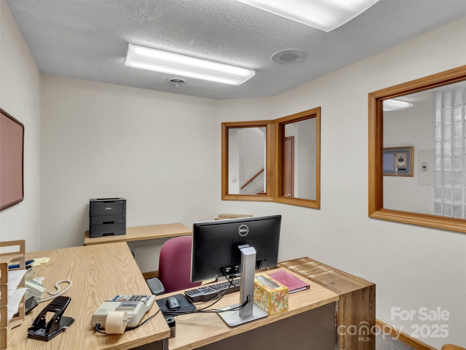 540 Hospital Drive - Photo 16