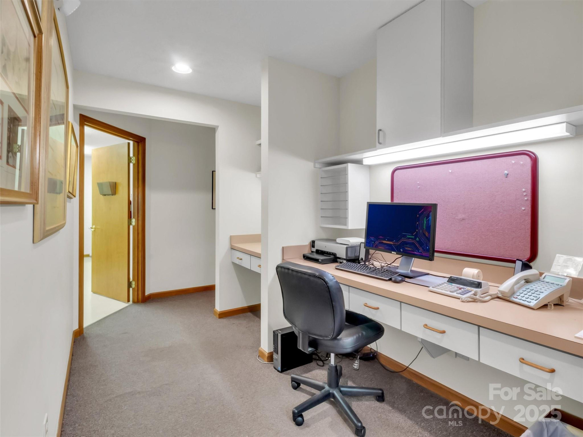 540 Hospital Drive - Photo 23