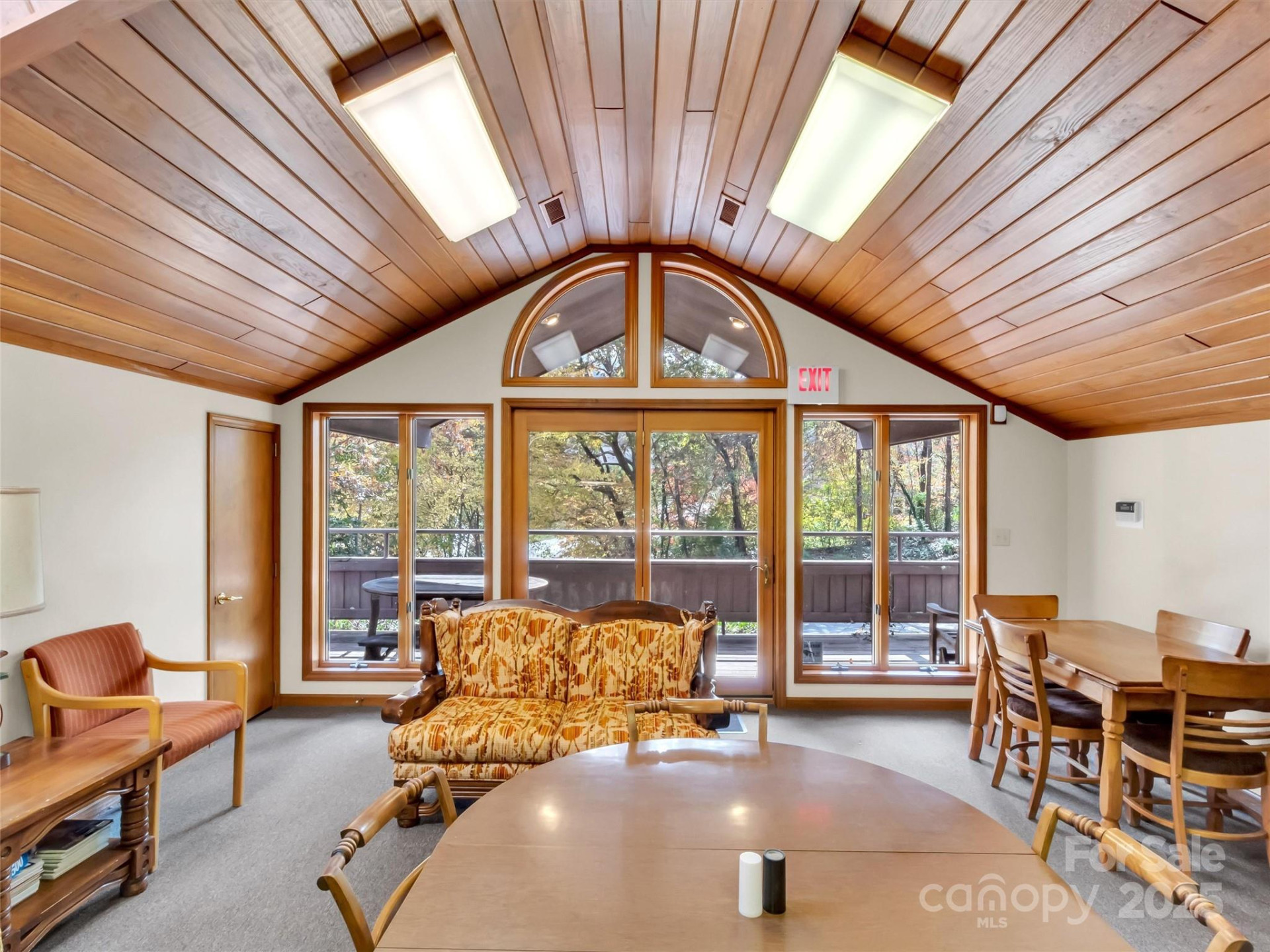 540 Hospital Drive - Photo 25