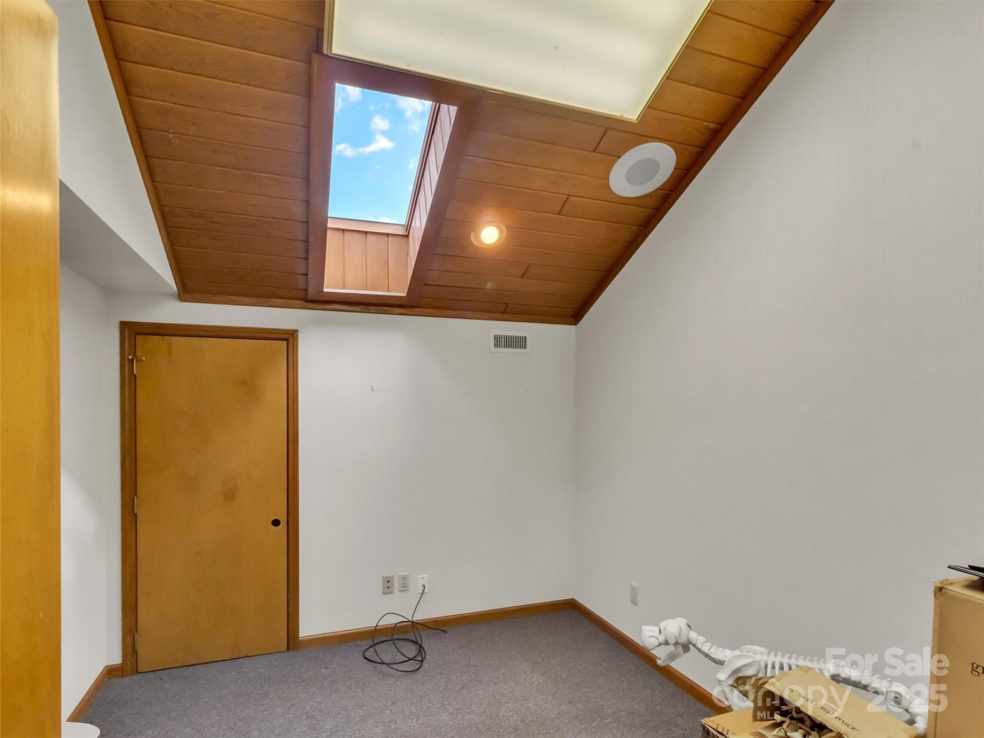 540 Hospital Drive - Photo 29